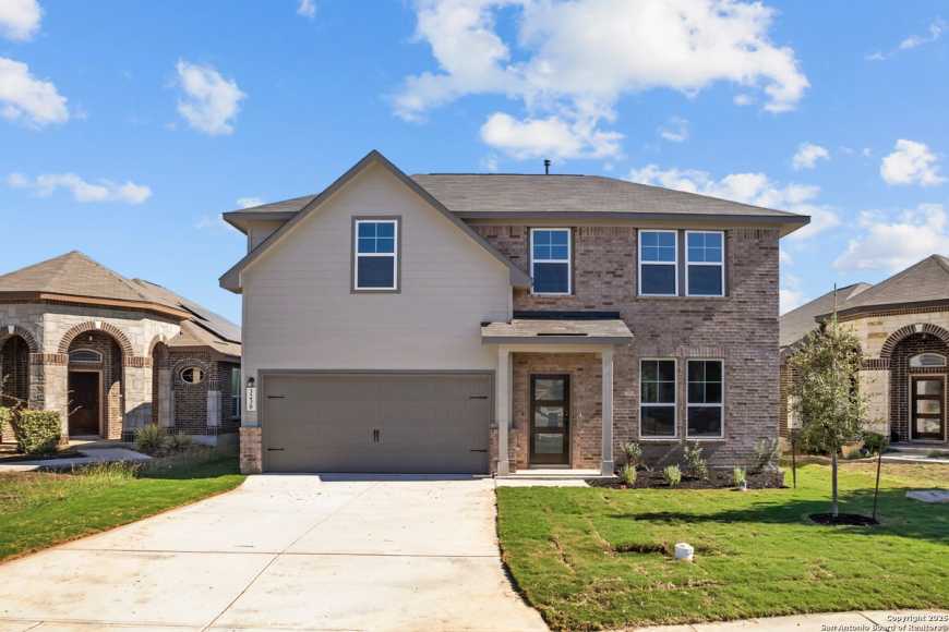 Exterior view of Davidson Homes' New Home at 3230 Blantyre