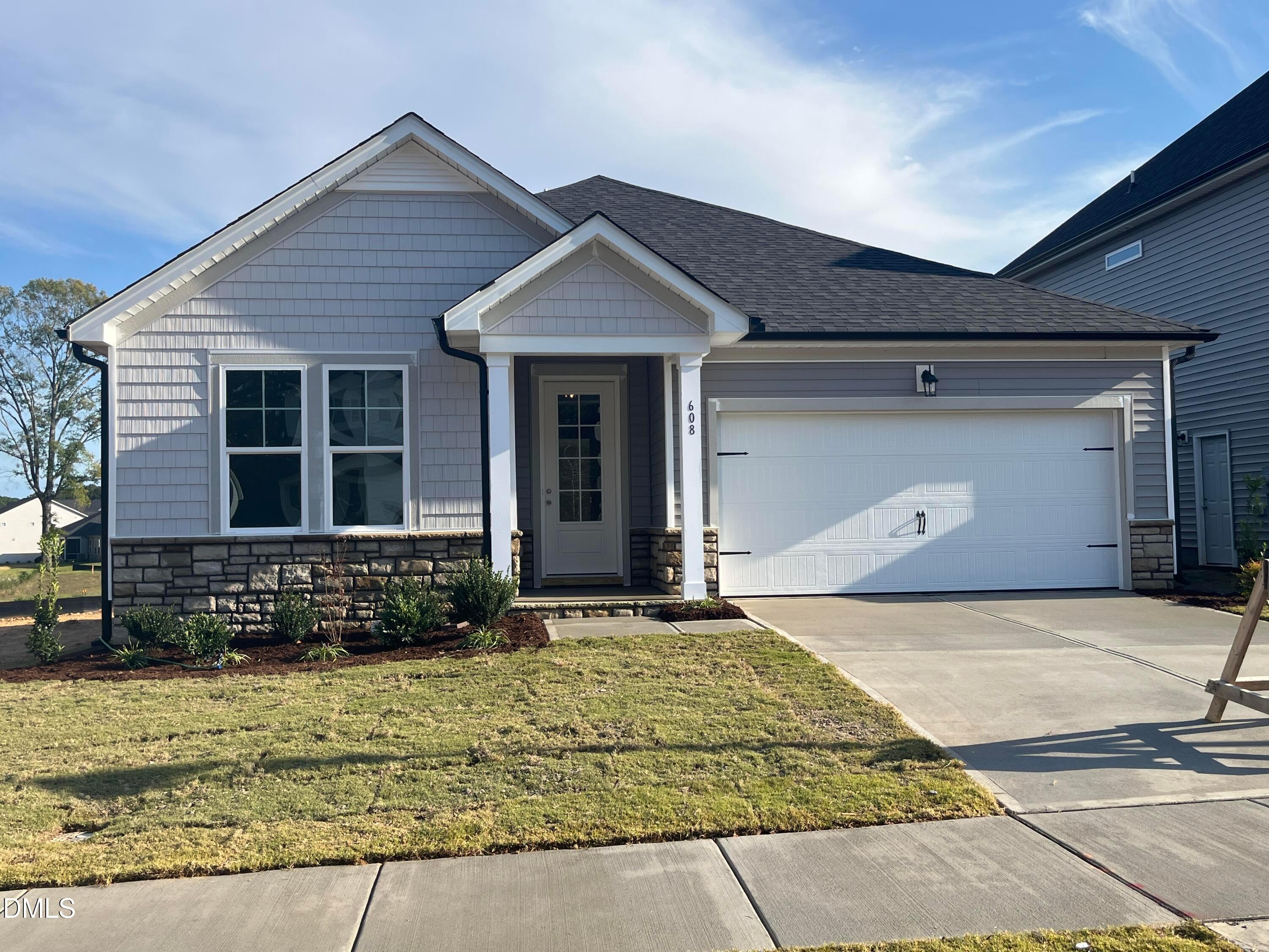 Exterior view of Davidson Homes' New Home at 608 Crescent Wood Trail
