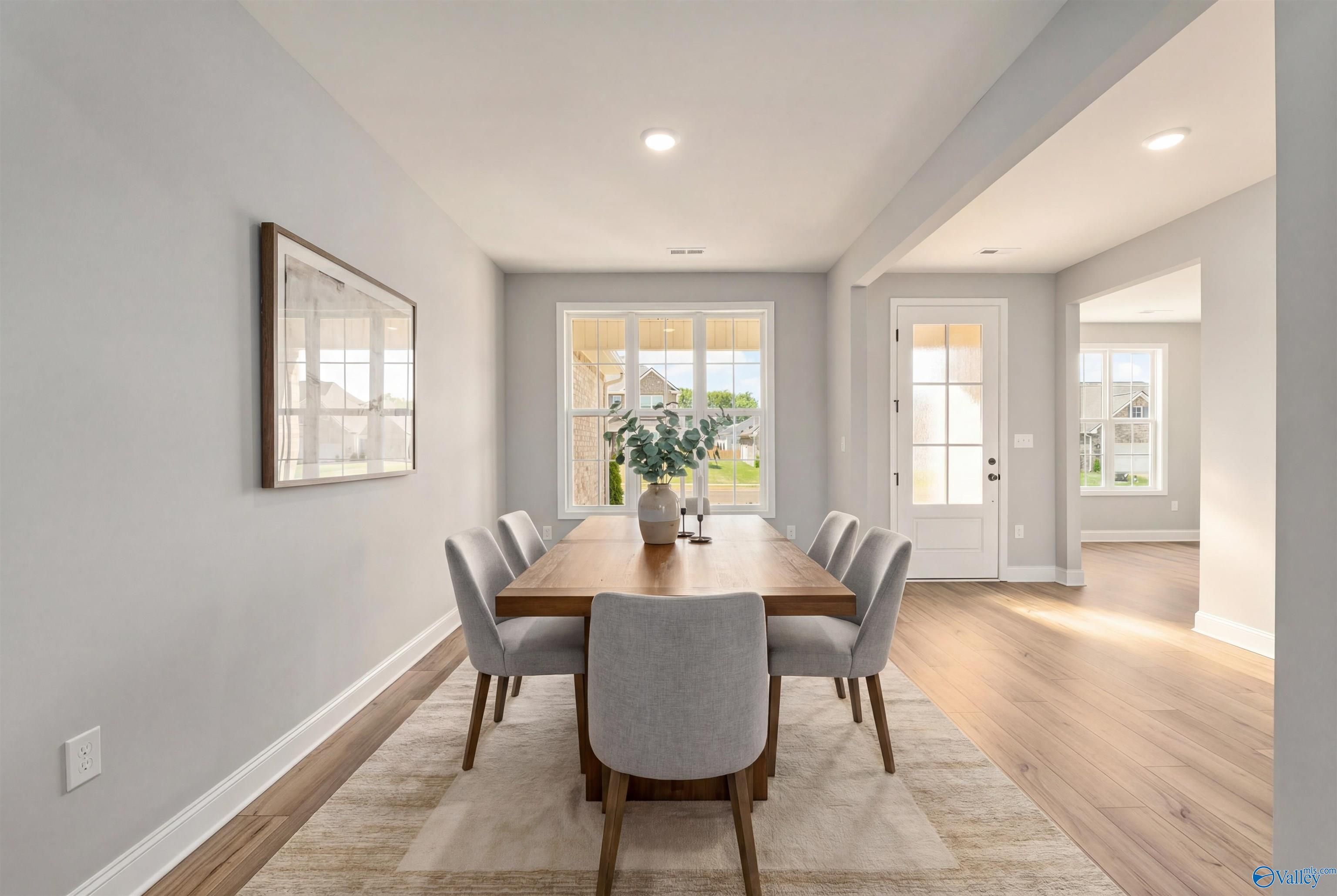 Image 9 of Davidson Homes' New Home at 208 Kendall Farms Boulevard