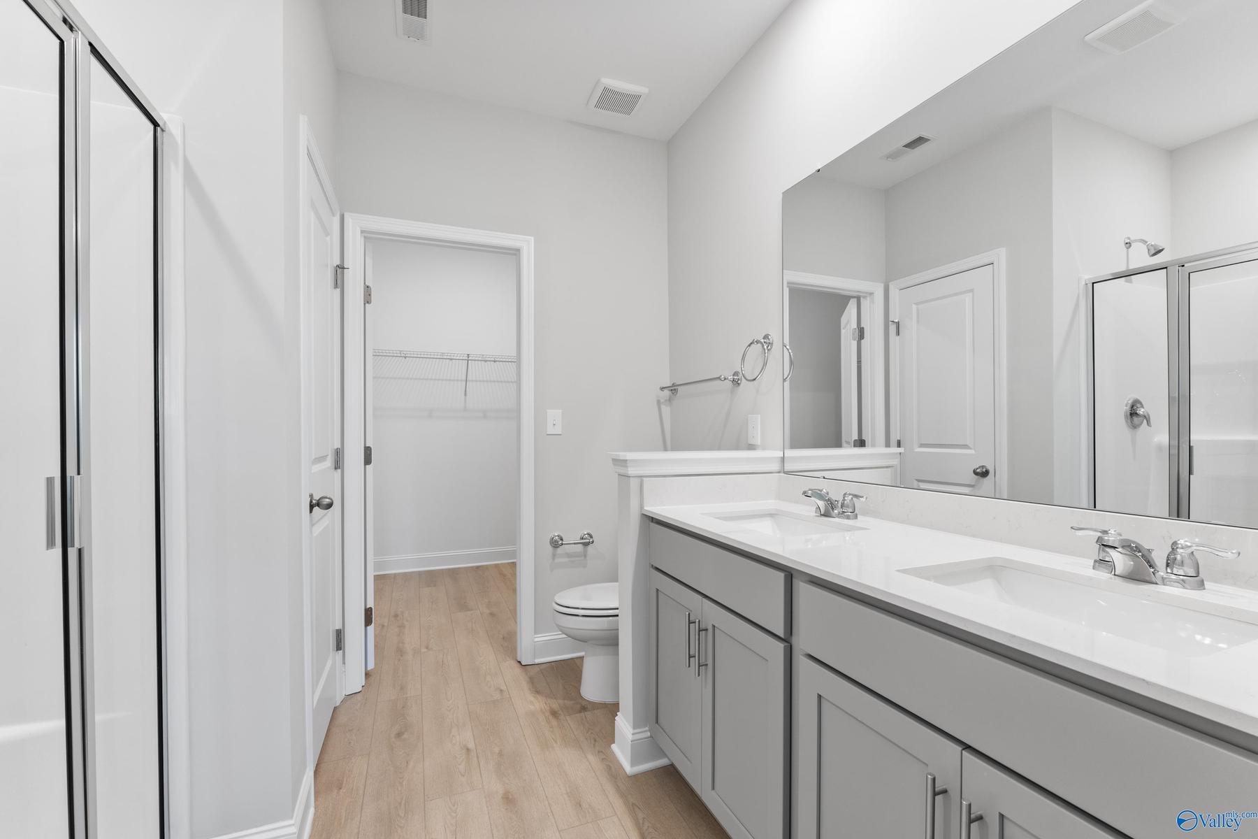 Image 13 of Davidson Homes' New Home at 307 Keller Drive