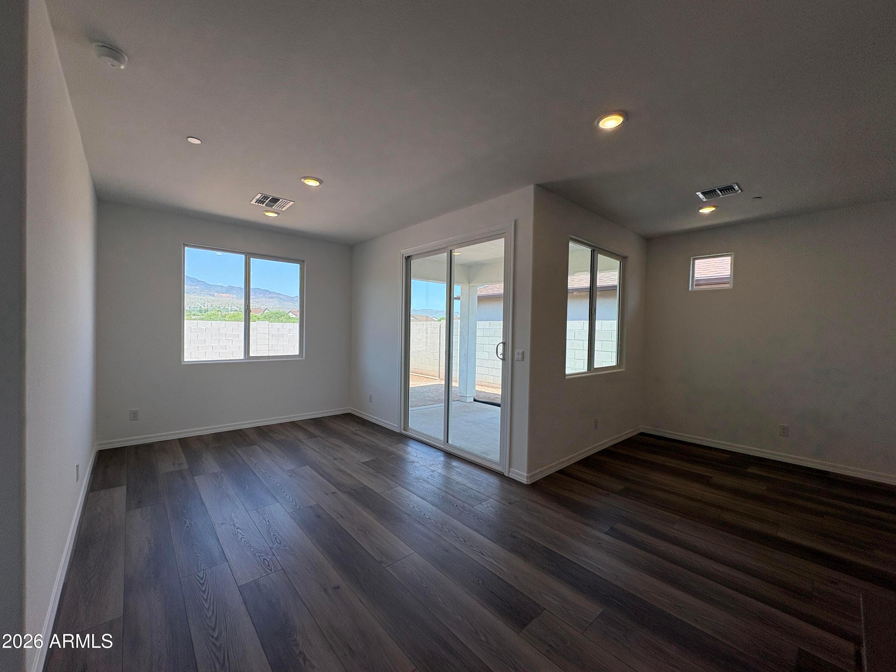 Image 3 of Davidson Homes' New Home at 994 Annas Avenue