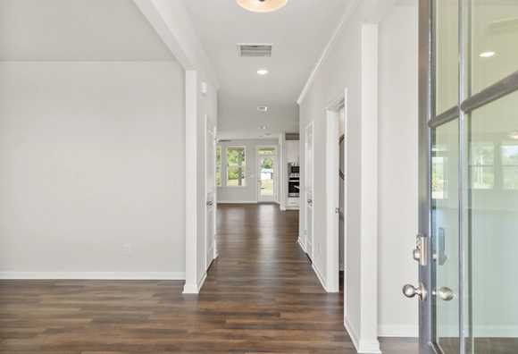 Image 4 of Davidson Homes' New Home at 209 Evetor Road