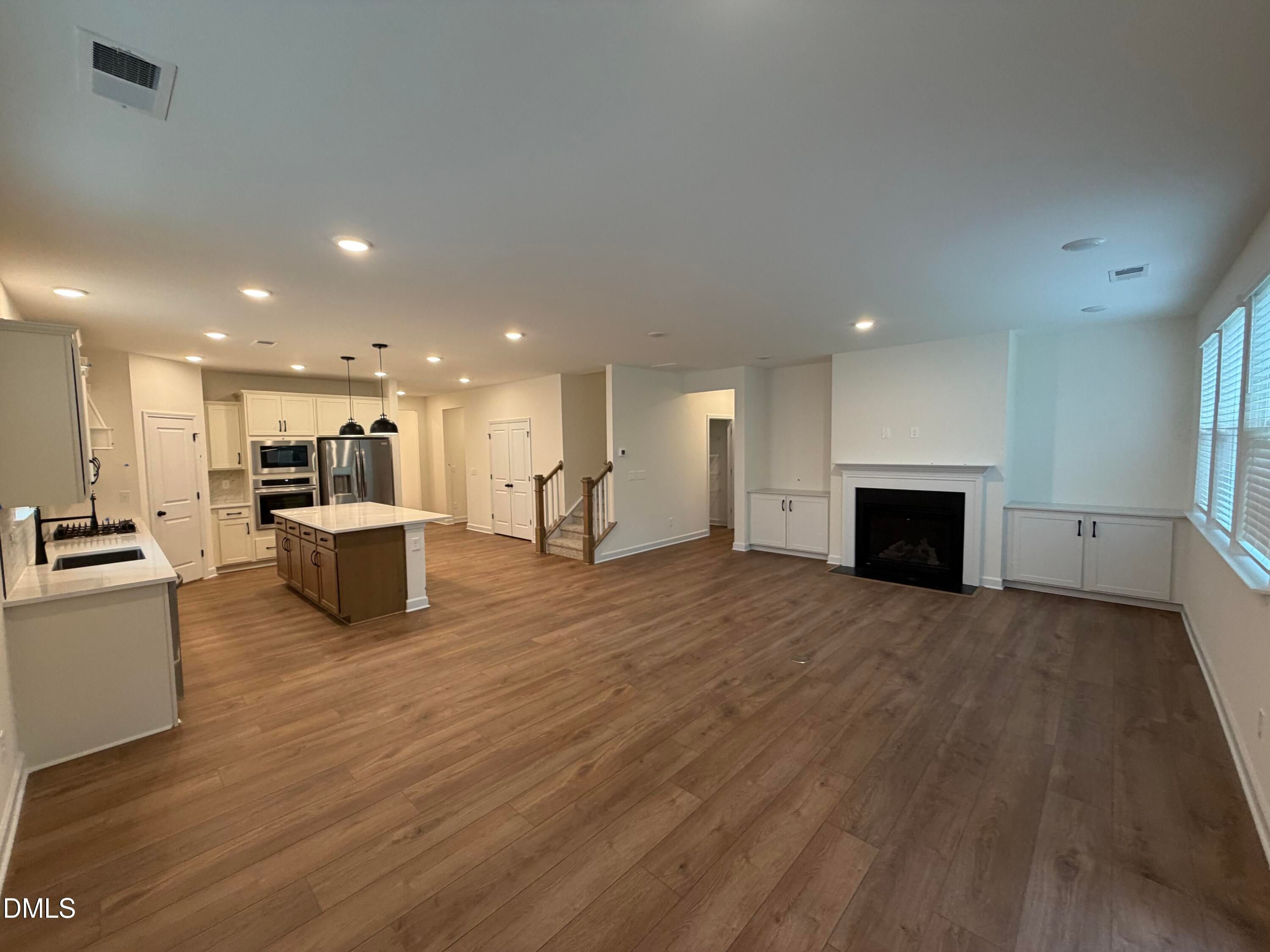 Image 4 of Davidson Homes' New Home at 904 Diana Victoria Court