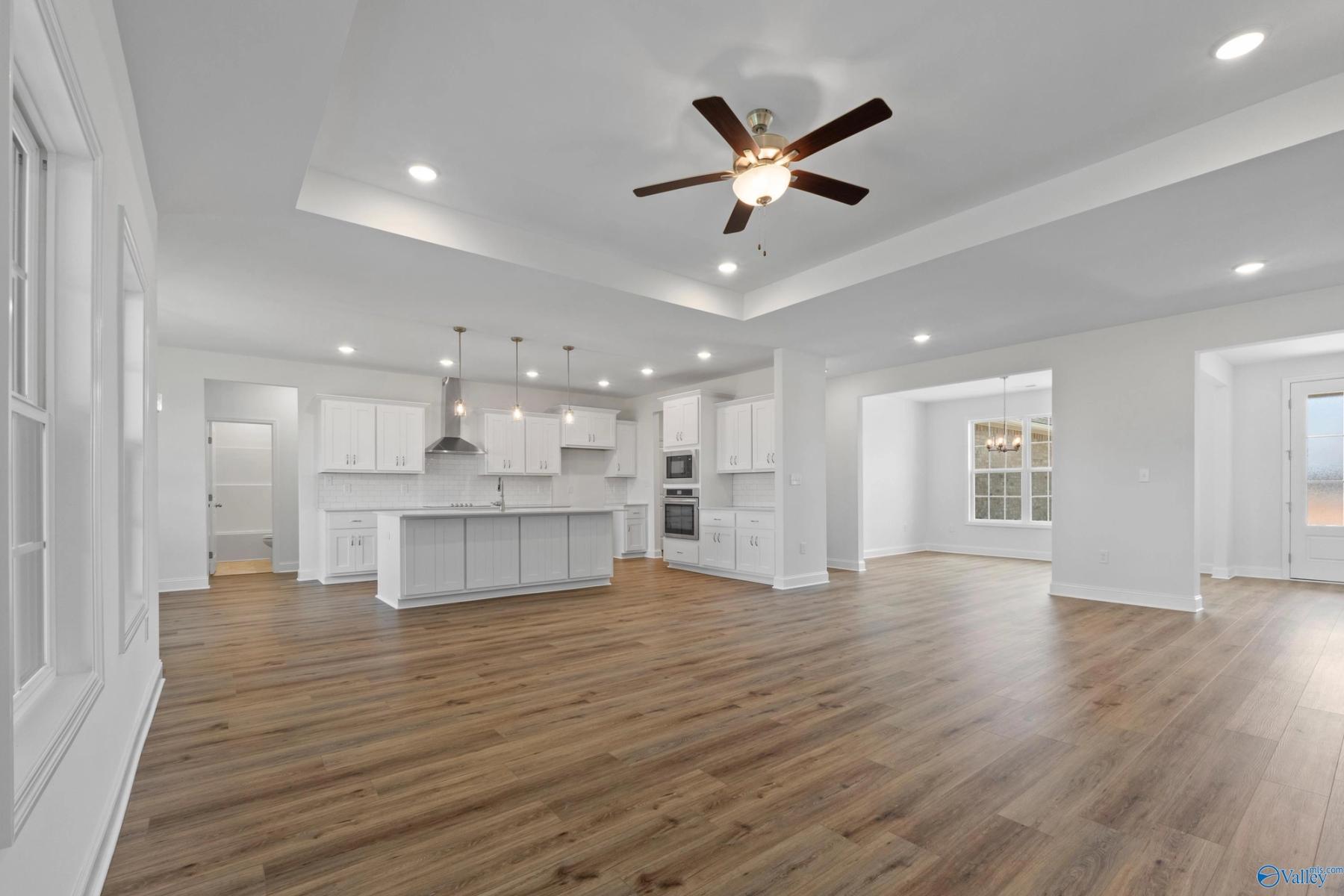 Image 10 of Davidson Homes' New Home at 213 Kendall Farms Boulevard