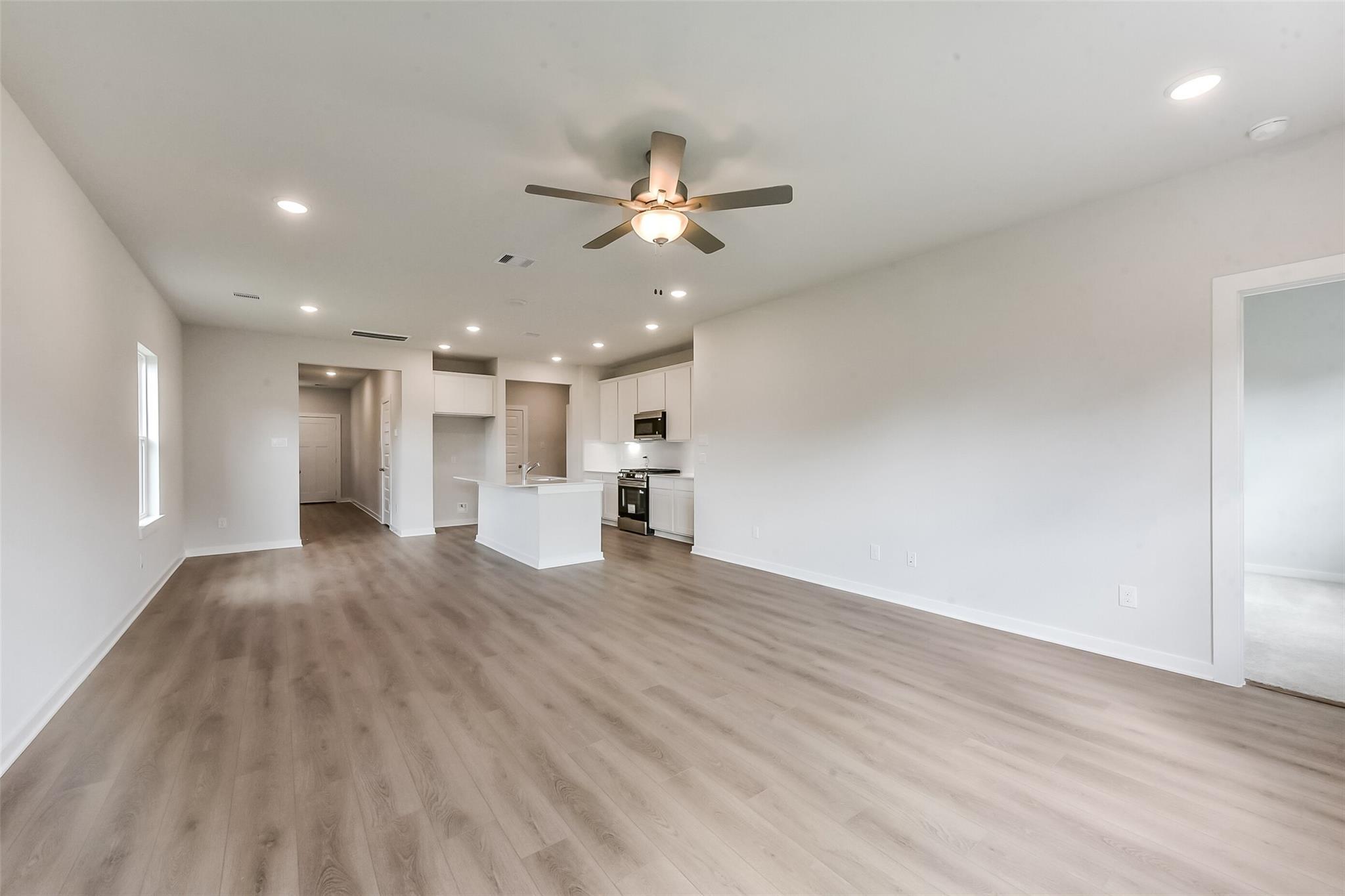 Image 3 of Davidson Homes' New Home at 1982 Brookpointe Lane