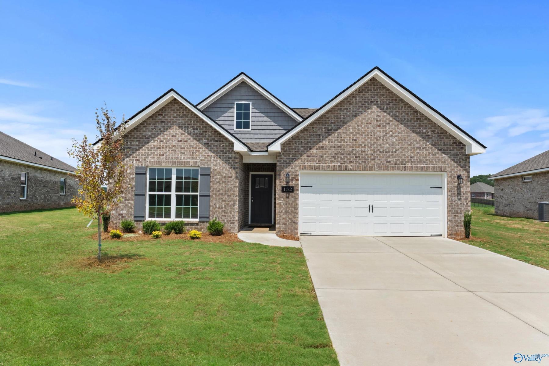 Image 1 of Davidson Homes' New Home at 152 Heritage Lakes Boulevard