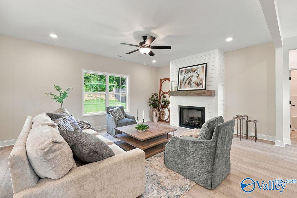 Image 12 of Davidson Homes' New Home at 817 Ronnie Drive SE