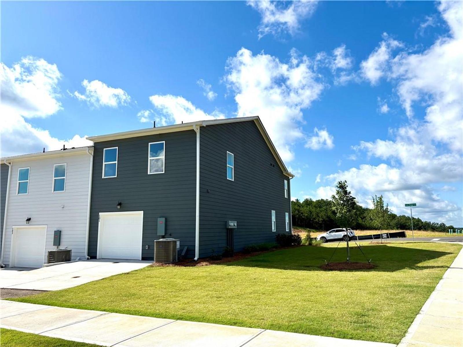 Image 18 of Davidson Homes' New Home at 491 Crown Drive