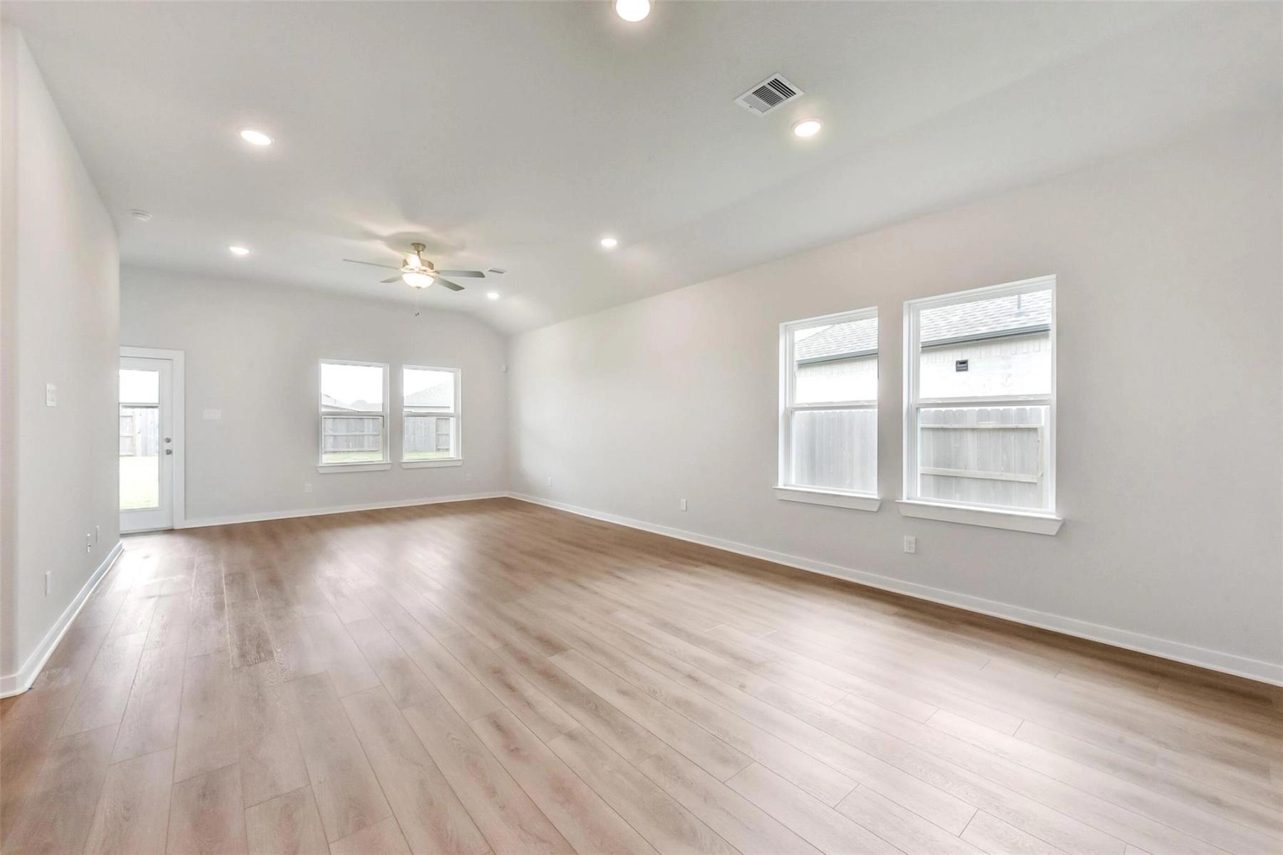 Image 13 of Davidson Homes' New Home at 1814 Homewood Point Lane