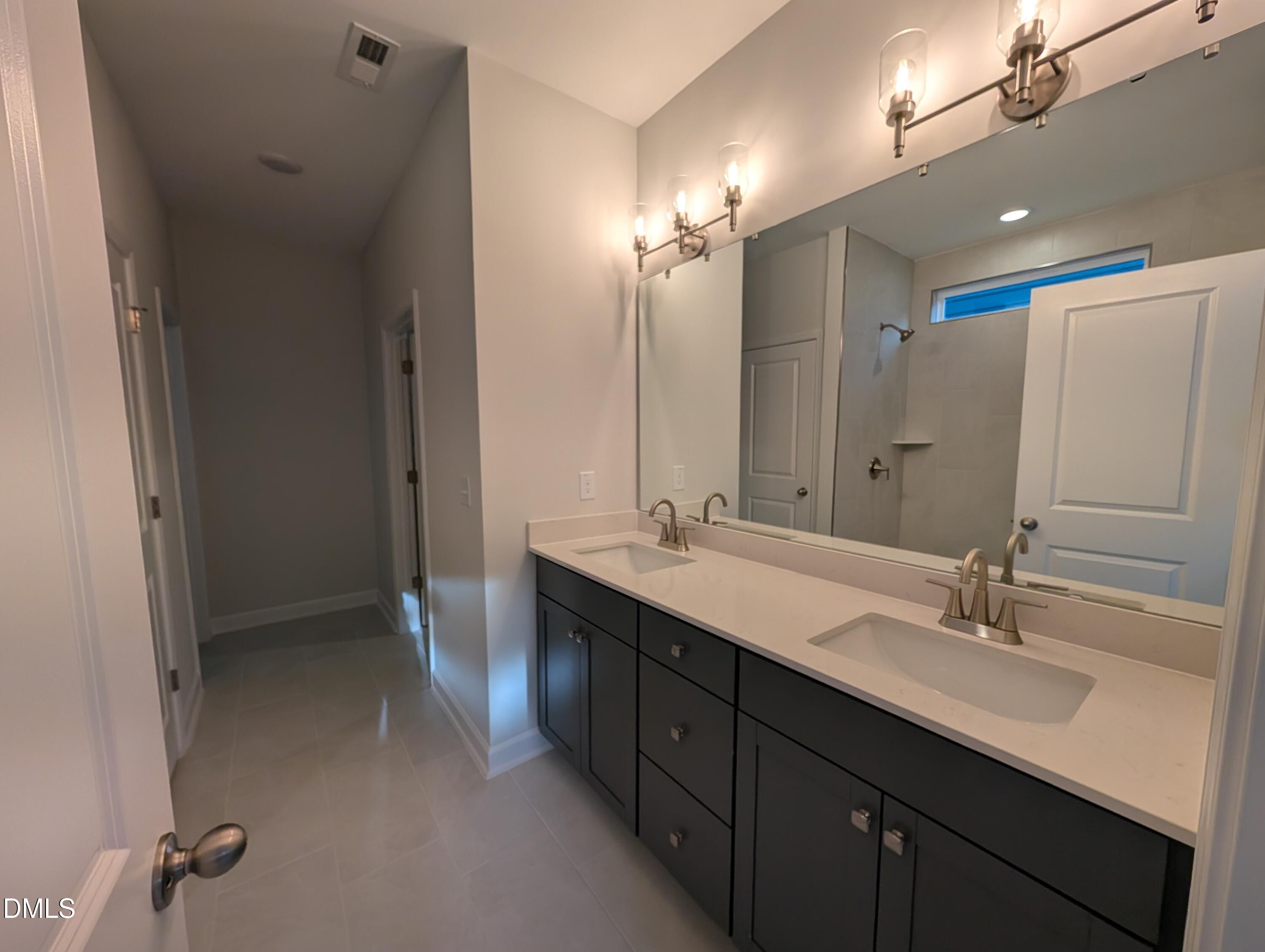 Image 14 of Davidson Homes' New Home at 905 Diana Victoria Court