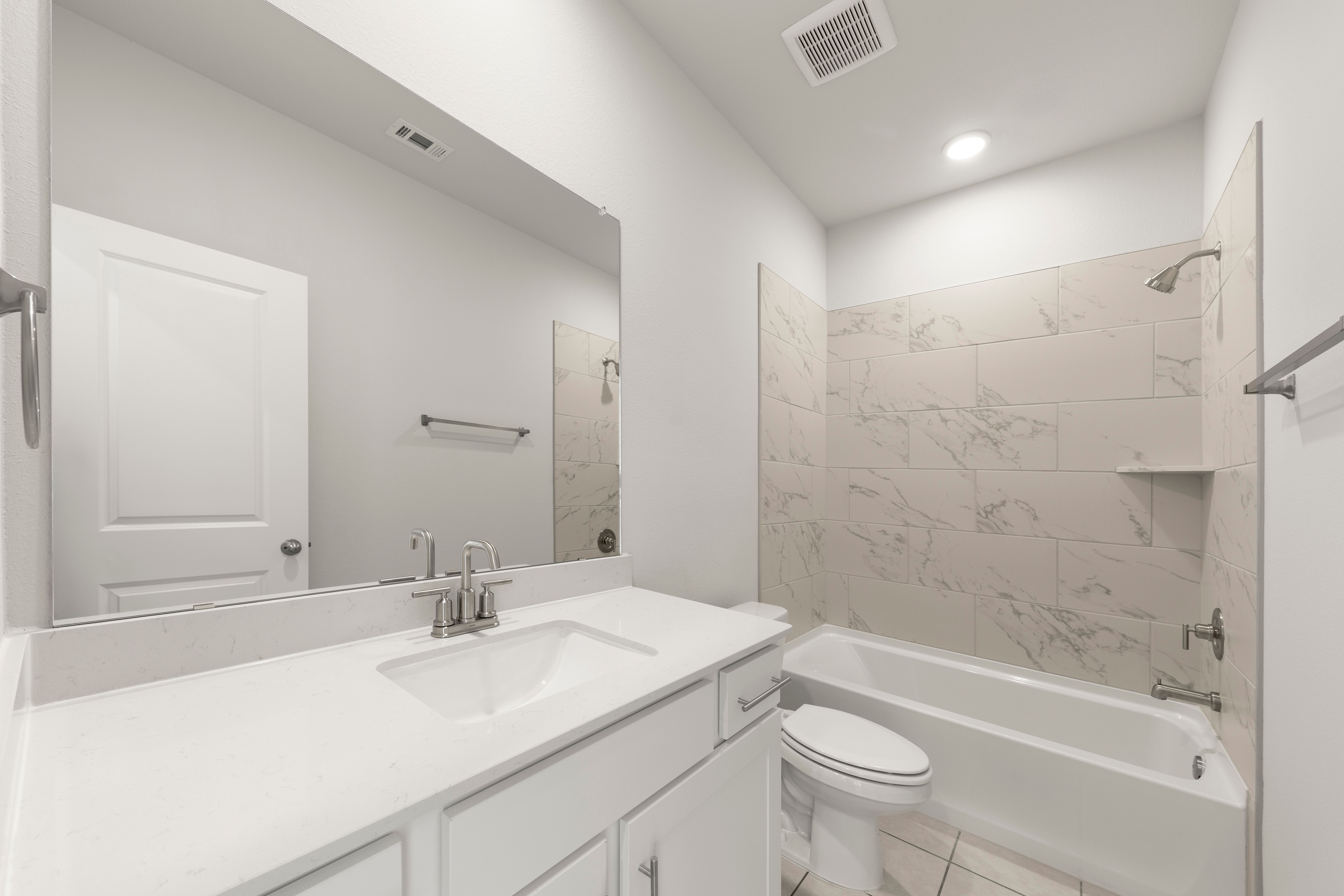 Image 5 of Davidson Homes' New Home at 1404 Centerline Dr