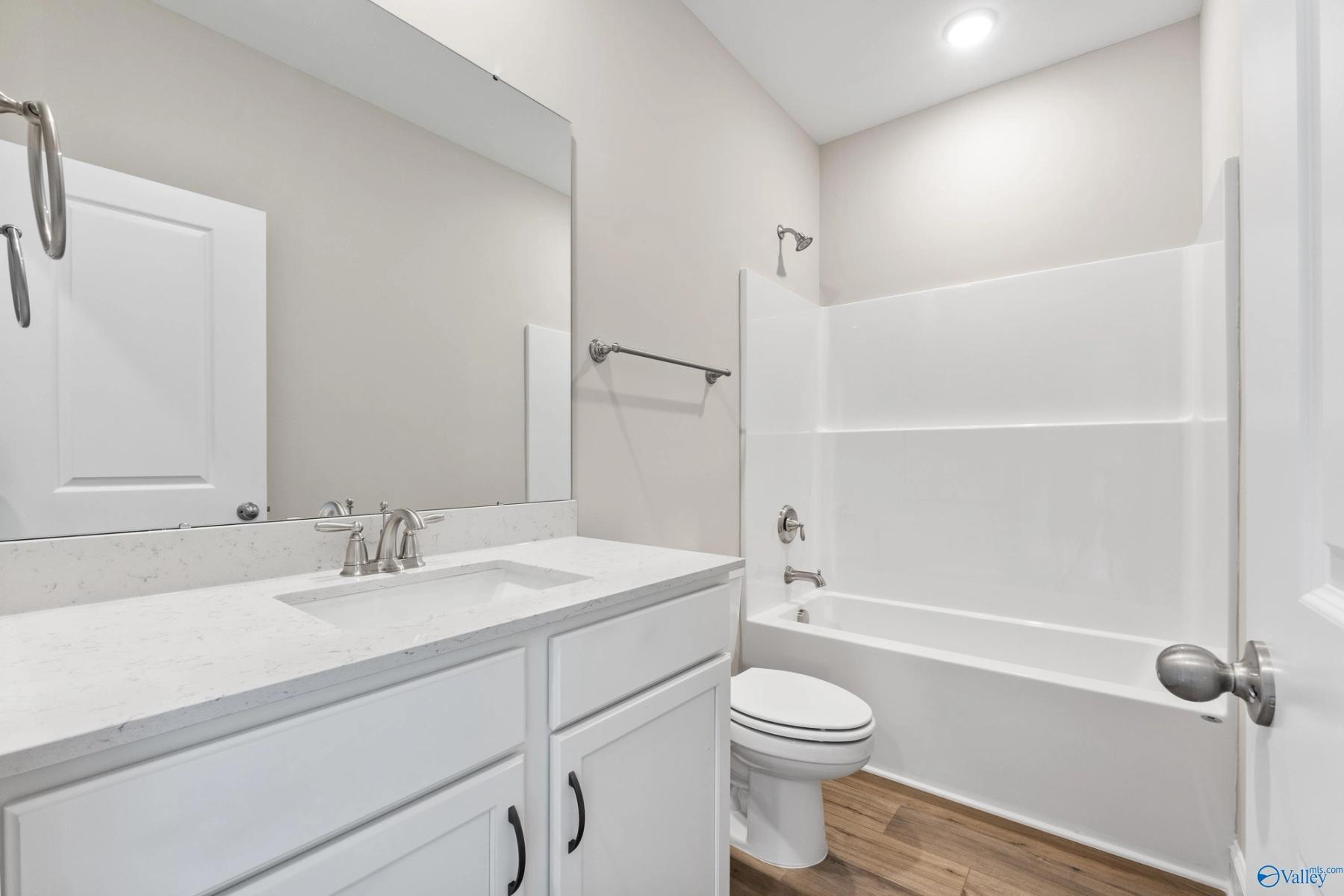 Image 9 of Davidson Homes' New Home at 157 Heritage Lakes Boulevard