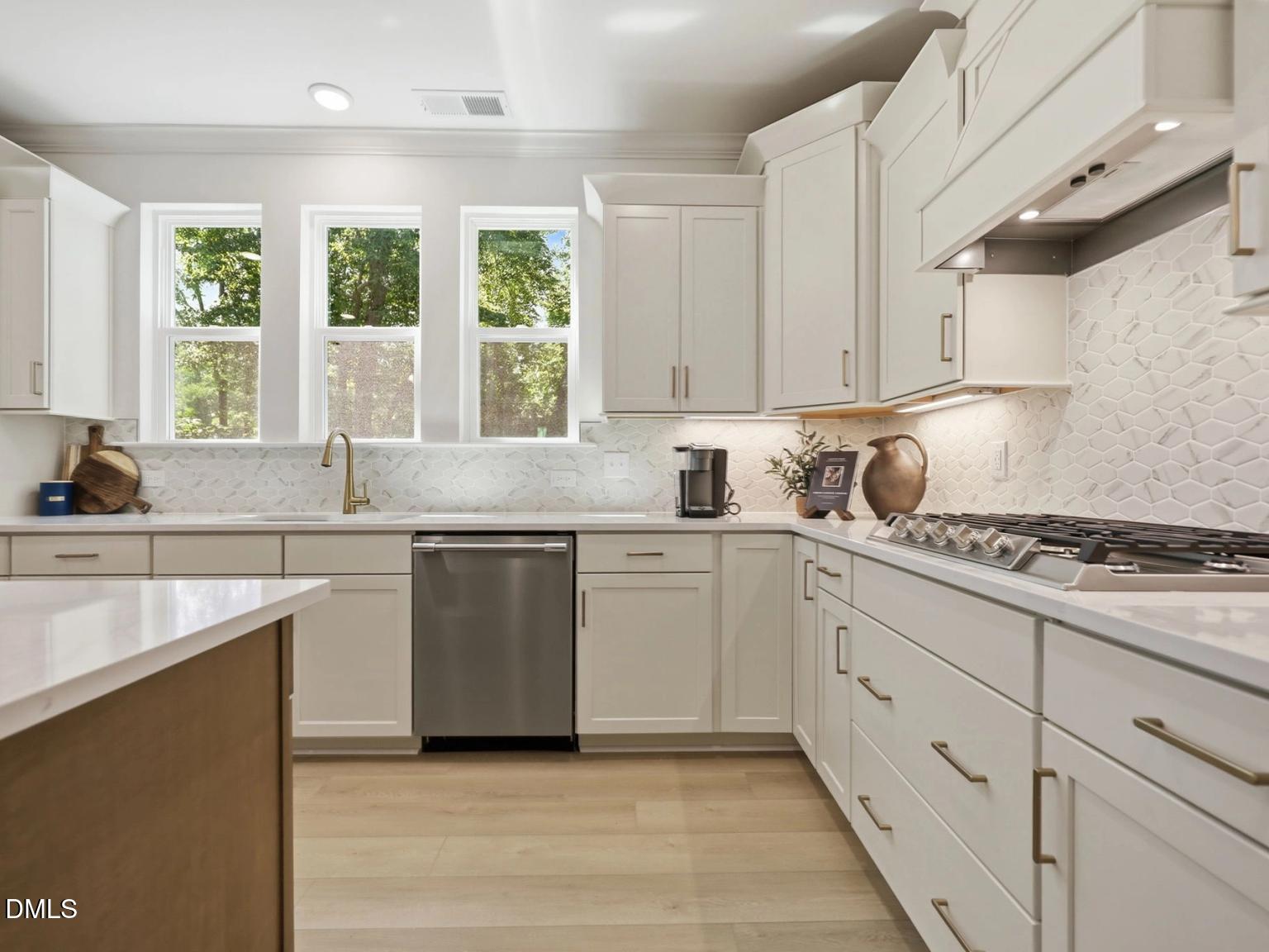 Image 7 of Davidson Homes' New Home at 820 Diana Victoria Court