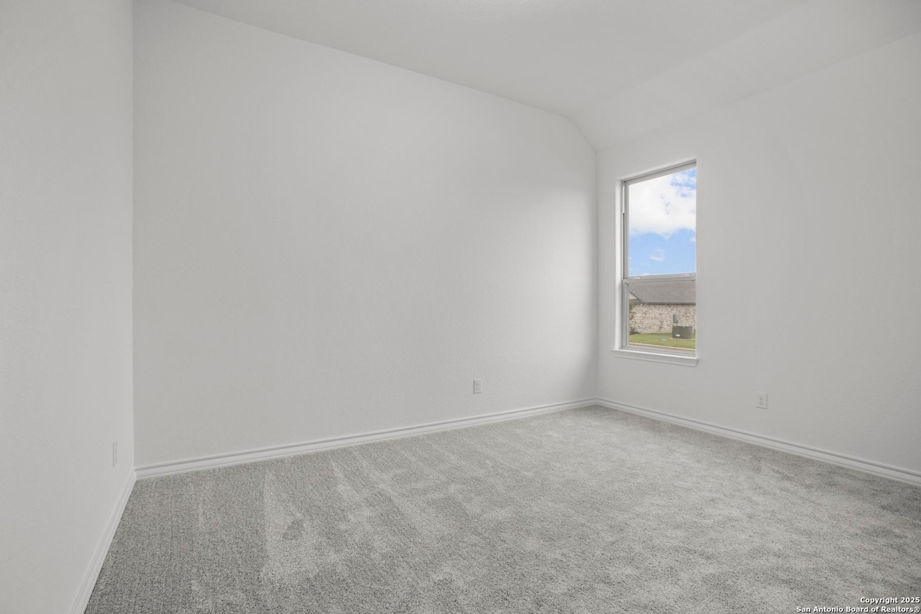 Image 17 of Davidson Homes' New Home at 222 Poe Parkway