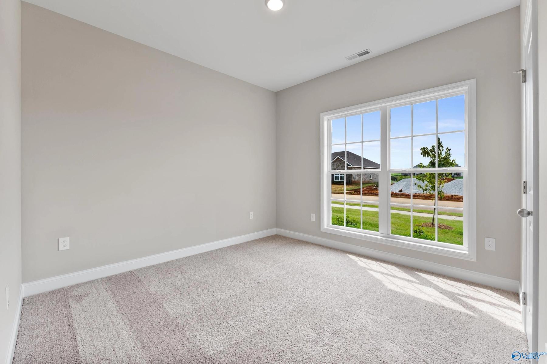 Image 5 of Davidson Homes' New Home at 157 Heritage Lakes Boulevard