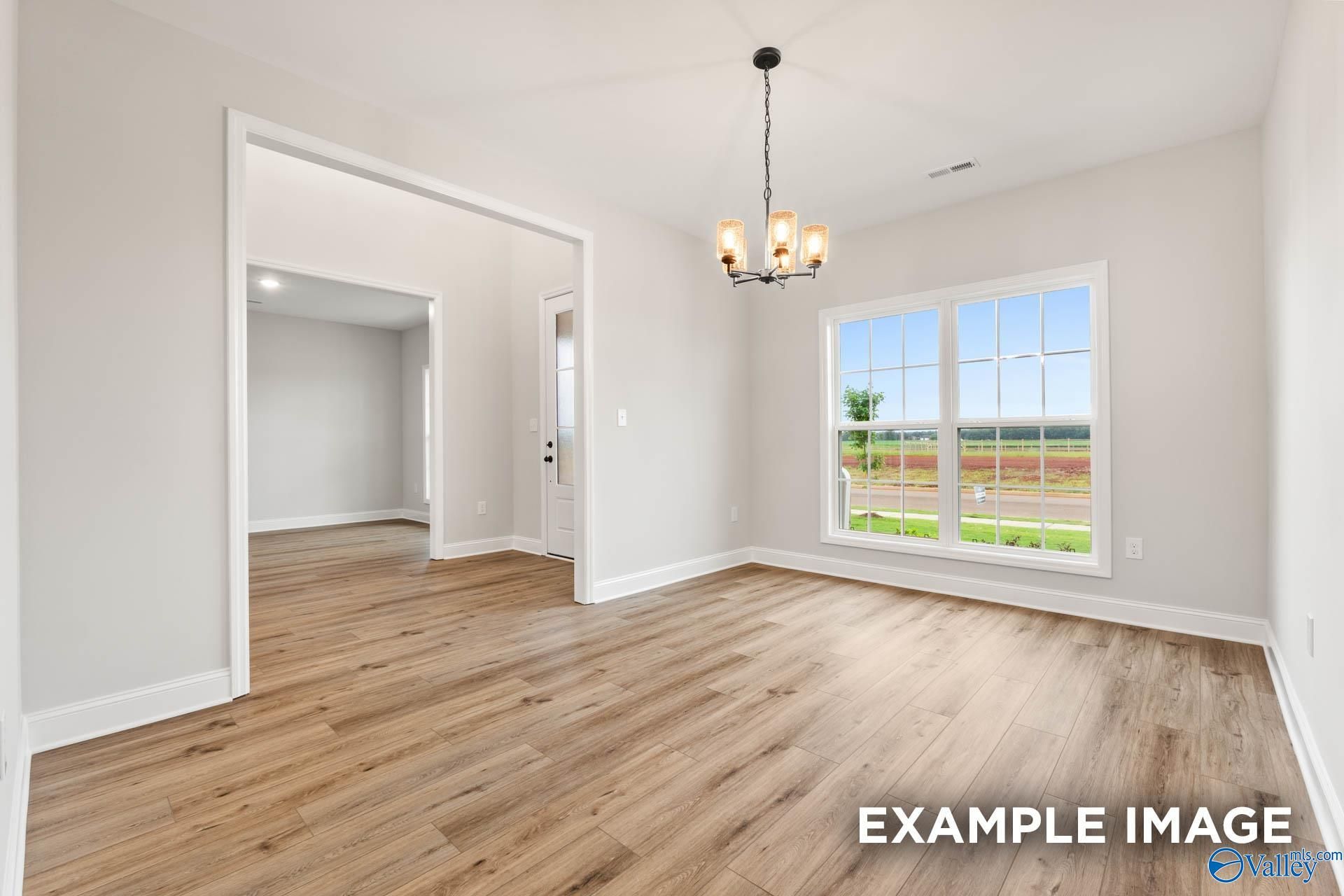 Image 5 of Davidson Homes' New Home at 218 Kendall Farms Boulevard
