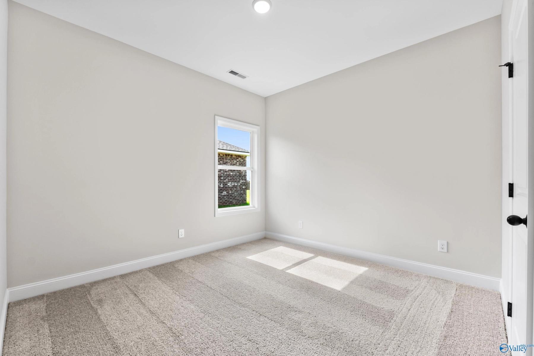Image 13 of Davidson Homes' New Home at 305 Keller Drive