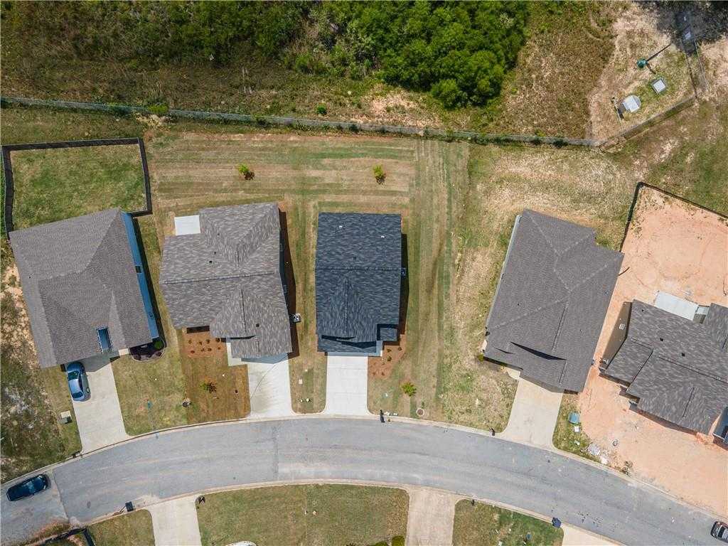 Aerial view of modern 2-story homes with 2-car garages and landscaped yards in Summer Vineyard, Phenix City, Alabama by Davidson Homes
