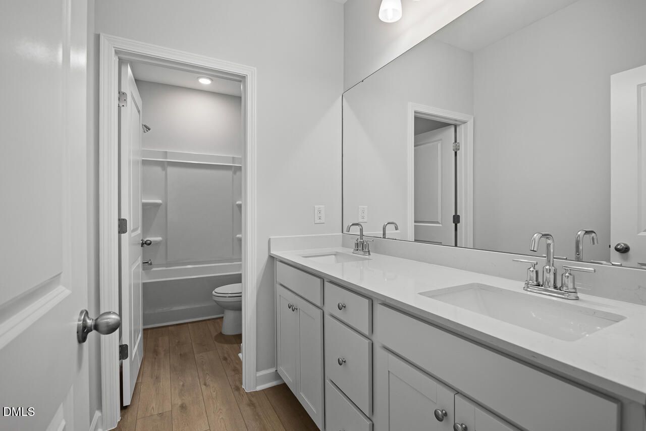 Image 27 of Davidson Homes' New Home at 725 Dragonfly Pond Way