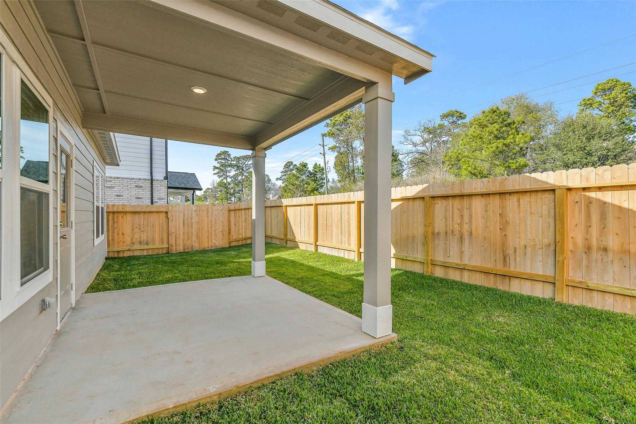 Image 40 of Davidson Homes' New Home at 8546 Blueberry Ash Street