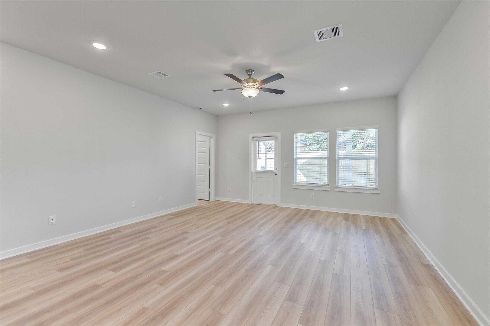 Image 8 of Davidson Homes' New Home at 8546 Blueberry Ash Street