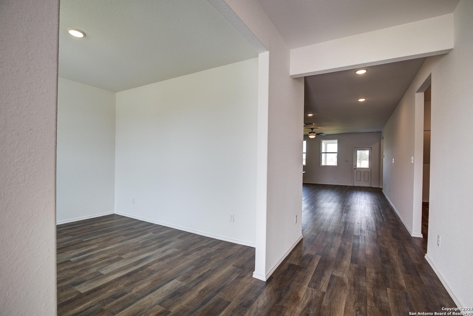 Image 4 of Davidson Homes' New Home at 208 Drew Circle