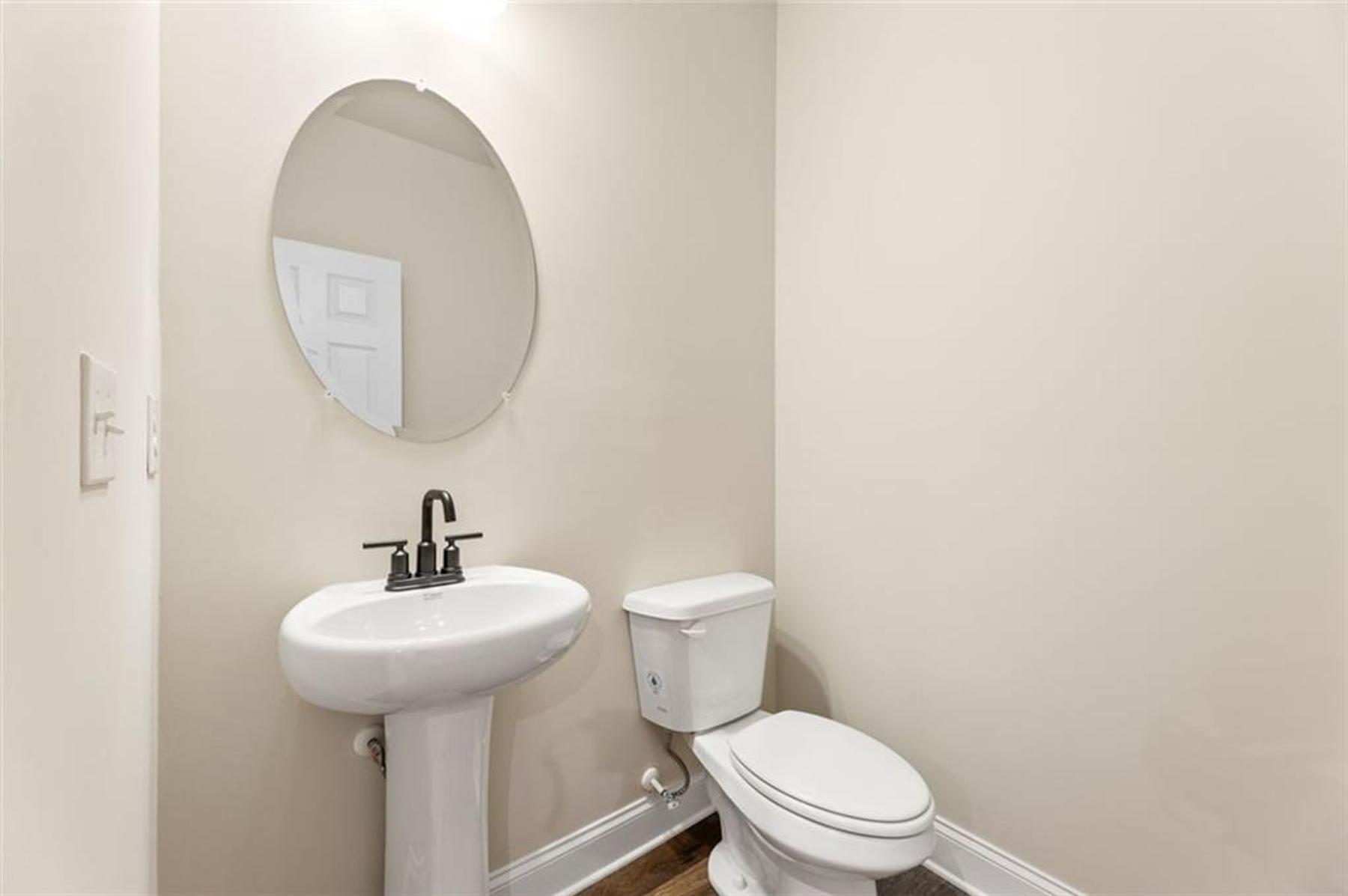 Image 10 of Davidson Homes' New Home at 537 Grand Wehunt Drive