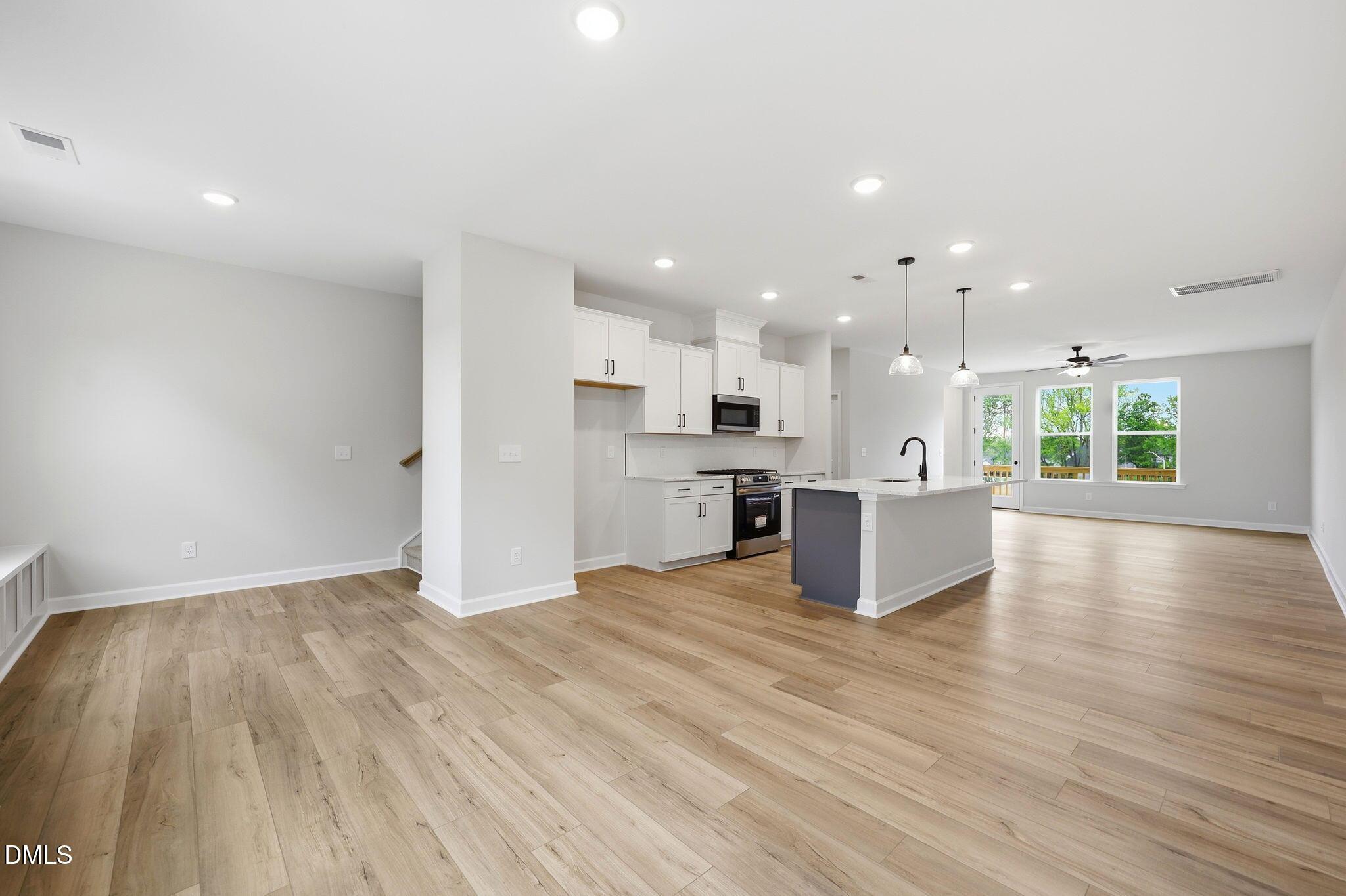 Image 5 of Davidson Homes' New Home at 129 Broadway Street