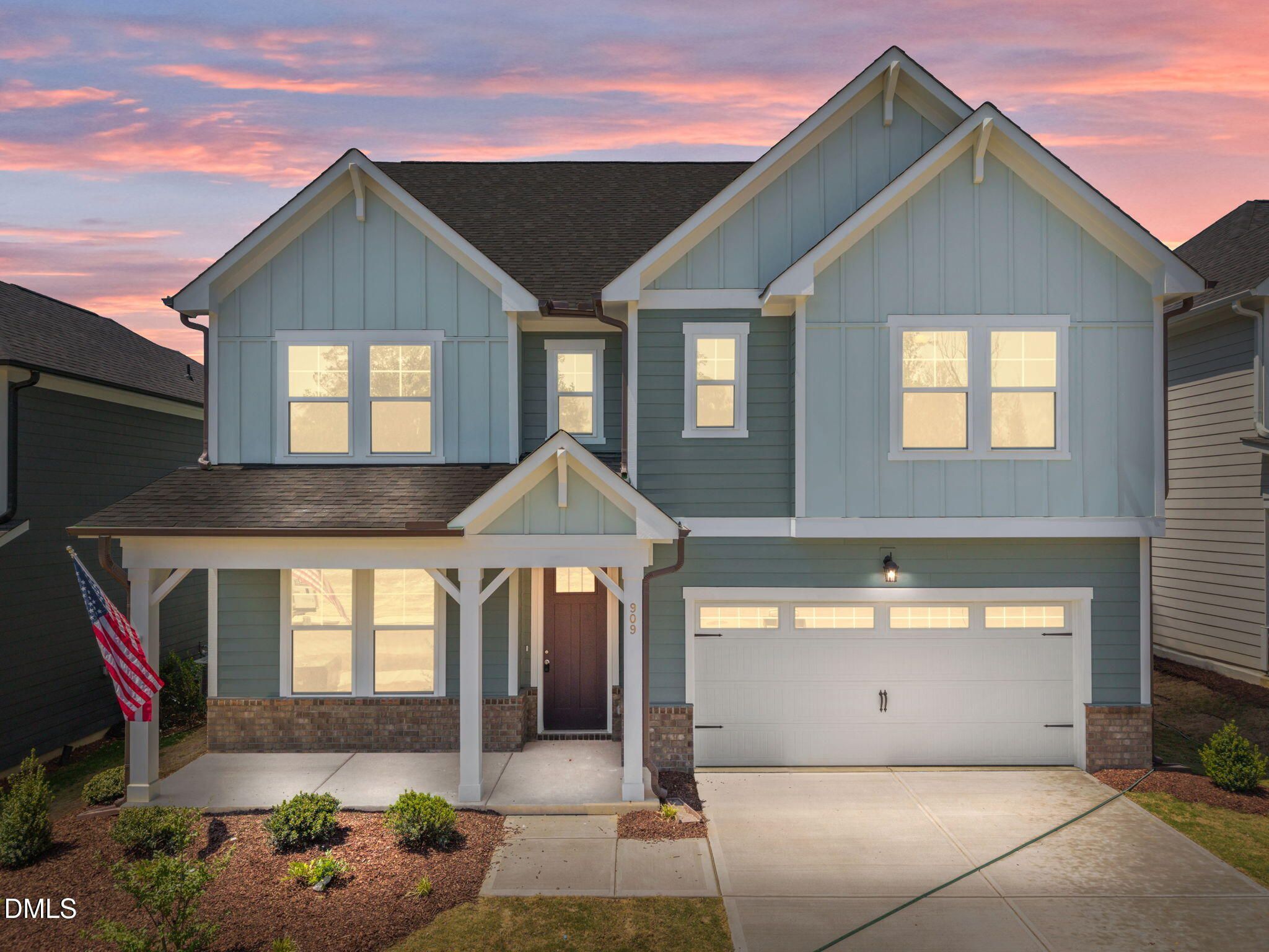 Exterior view of Davidson Homes' New Home at 909 Diana Victoria Court