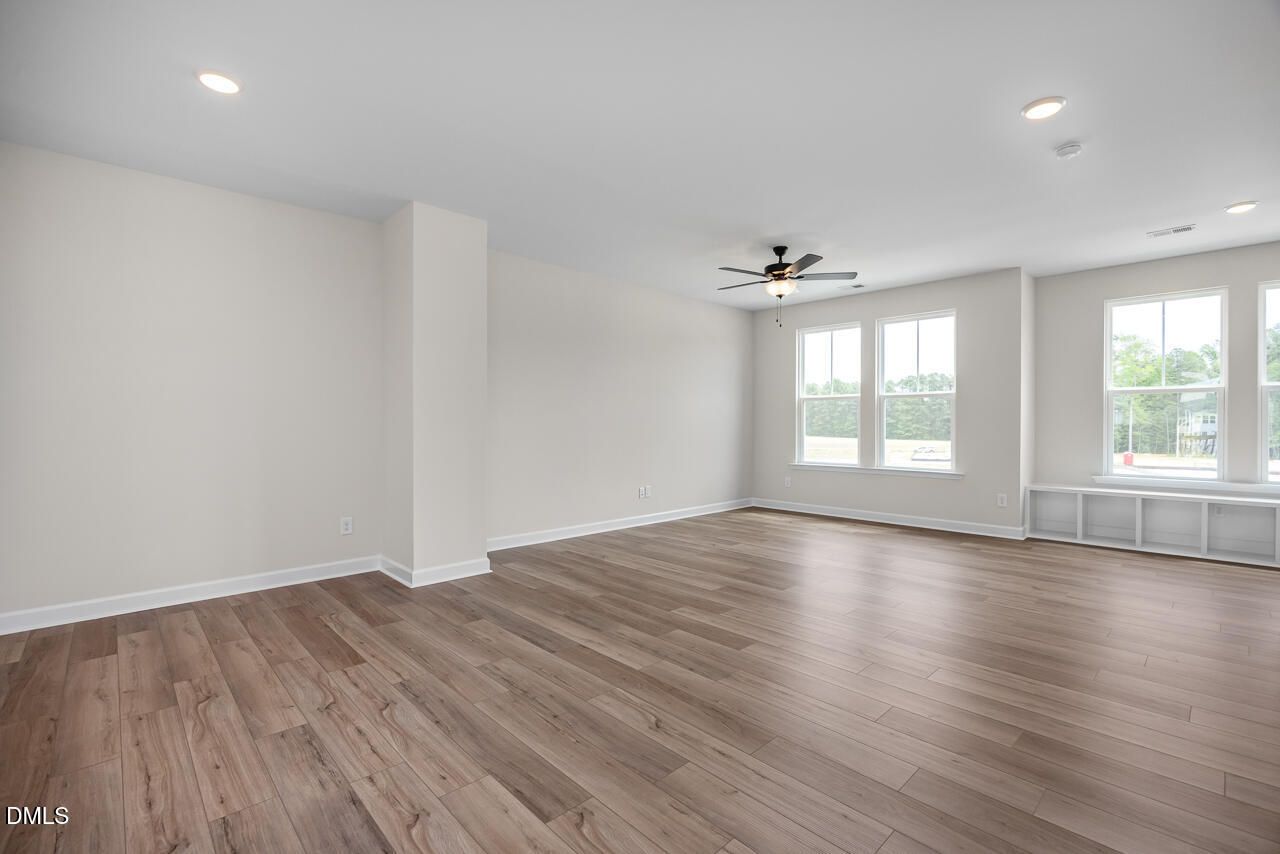 Image 12 of Davidson Homes' New Home at 606 Thatch Lane