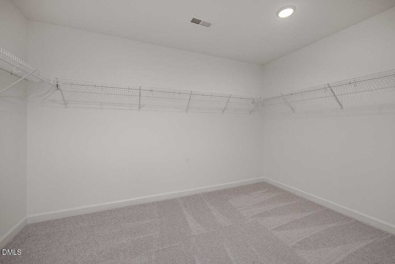 Image 15 of Davidson Homes' New Home at 433 Old Fashioned Way