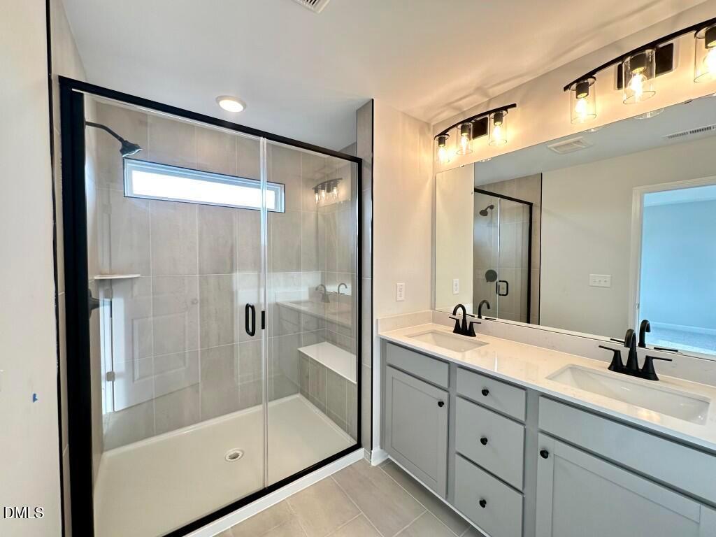 Image 14 of Davidson Homes' New Home at 602 Thatch Lane