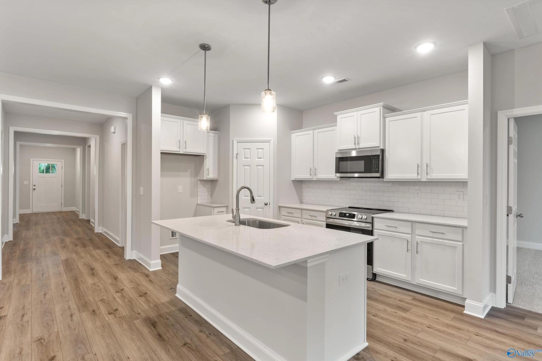 Image 21 of Davidson Homes' New Home at 140 Ivy Vine Drive