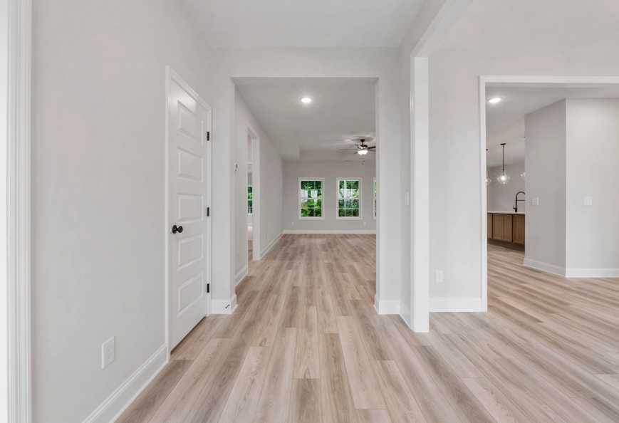 Image 4 of Davidson Homes' The Oxford Floor Plan