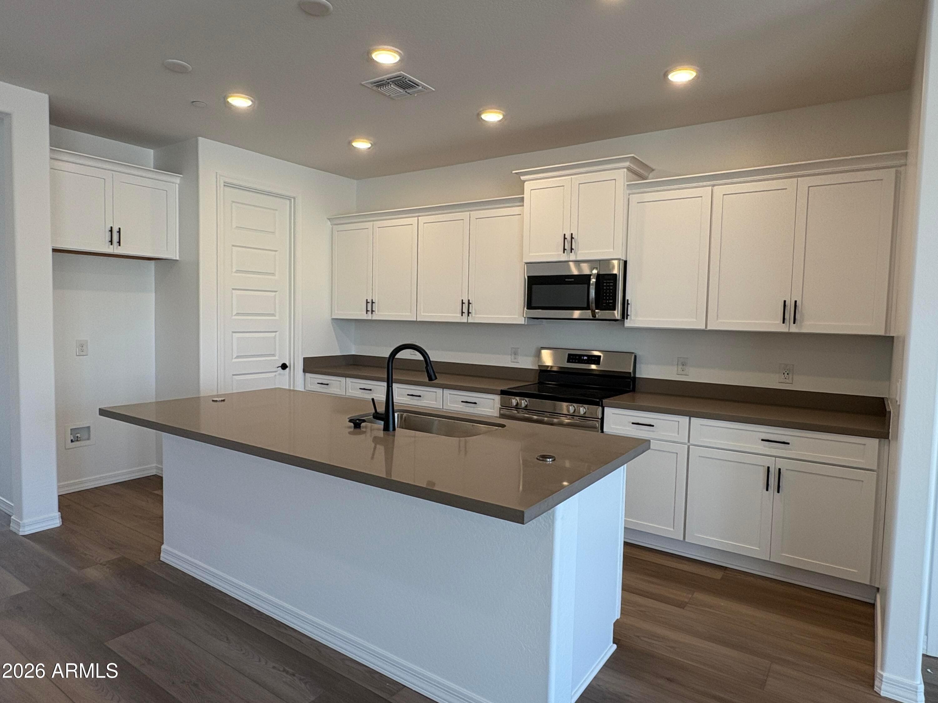 Image 2 of Davidson Homes' New Home at 994 Annas Avenue