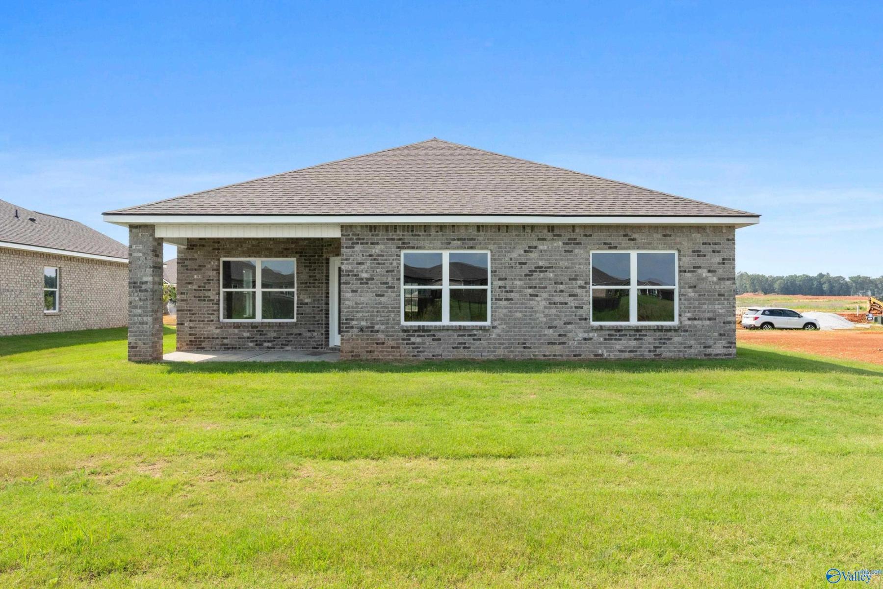 Image 2 of Davidson Homes' New Home at 157 Heritage Lakes Boulevard