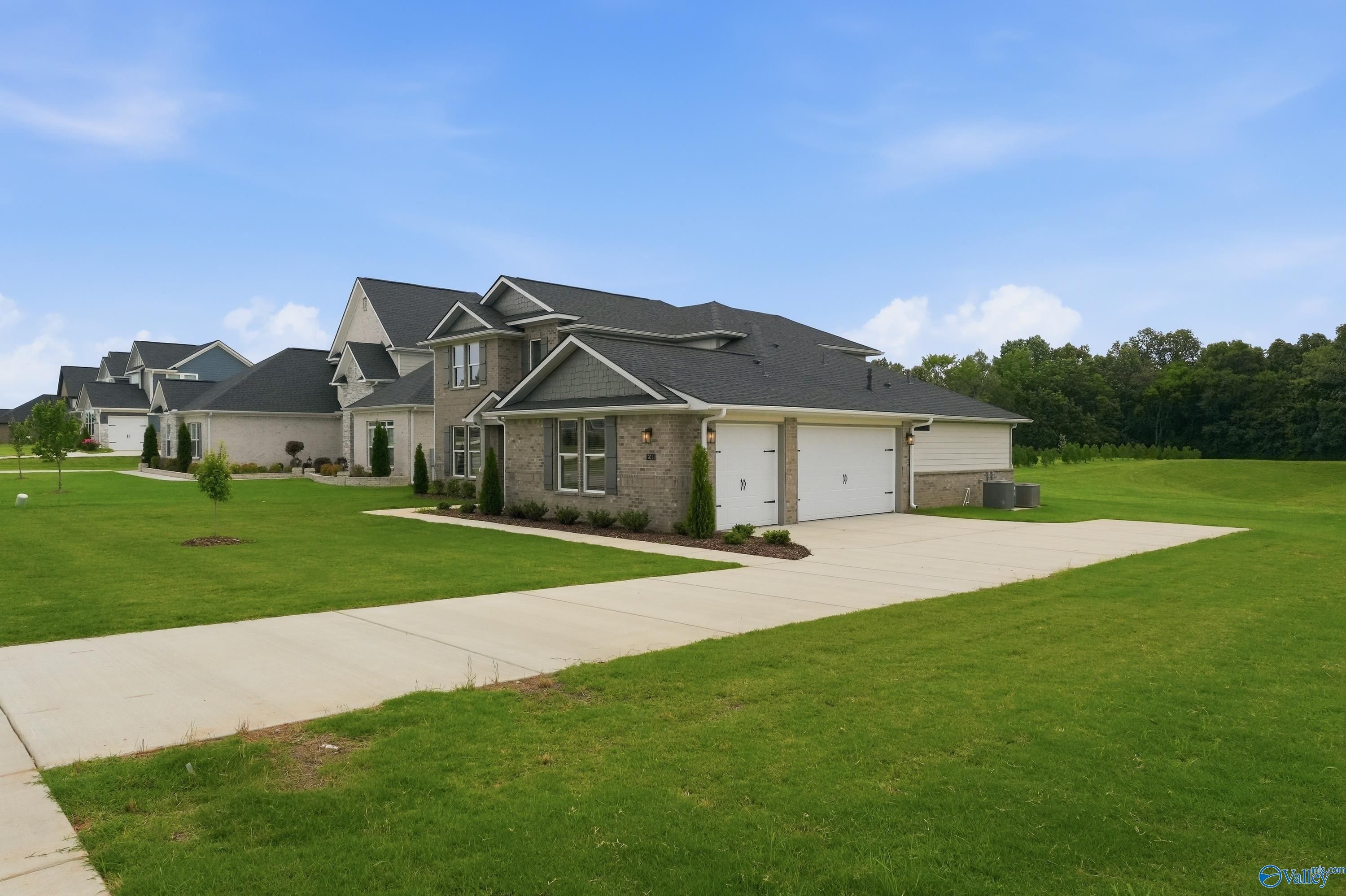 Image 2 of Davidson Homes' New Home at 311 Merrydale Drive