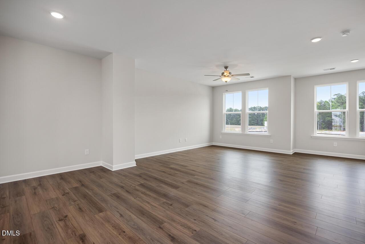 Image 11 of Davidson Homes' New Home at 604 Thatch Lane