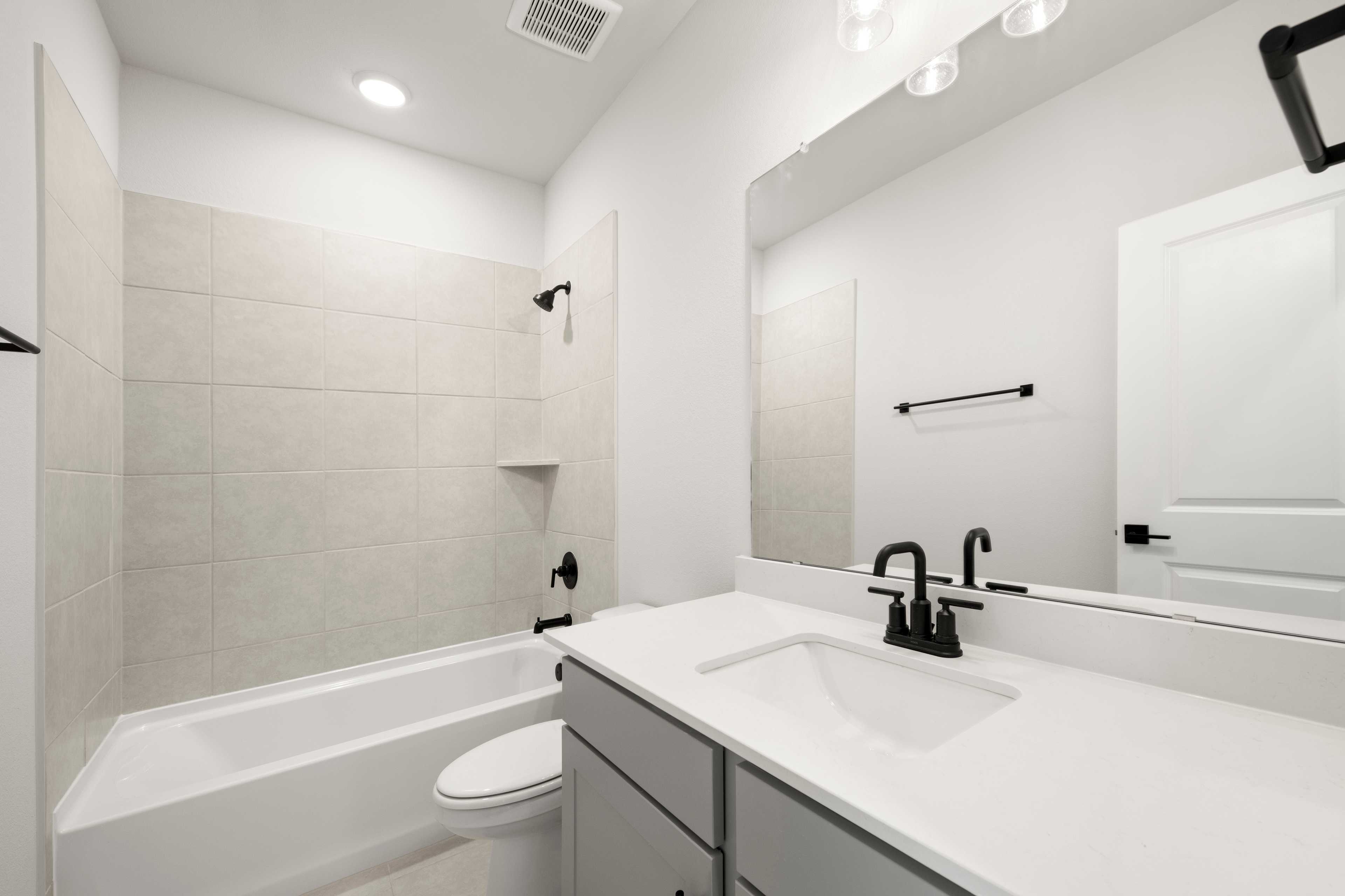 Image 5 of Davidson Homes' New Home at 218 Briarwood Drive