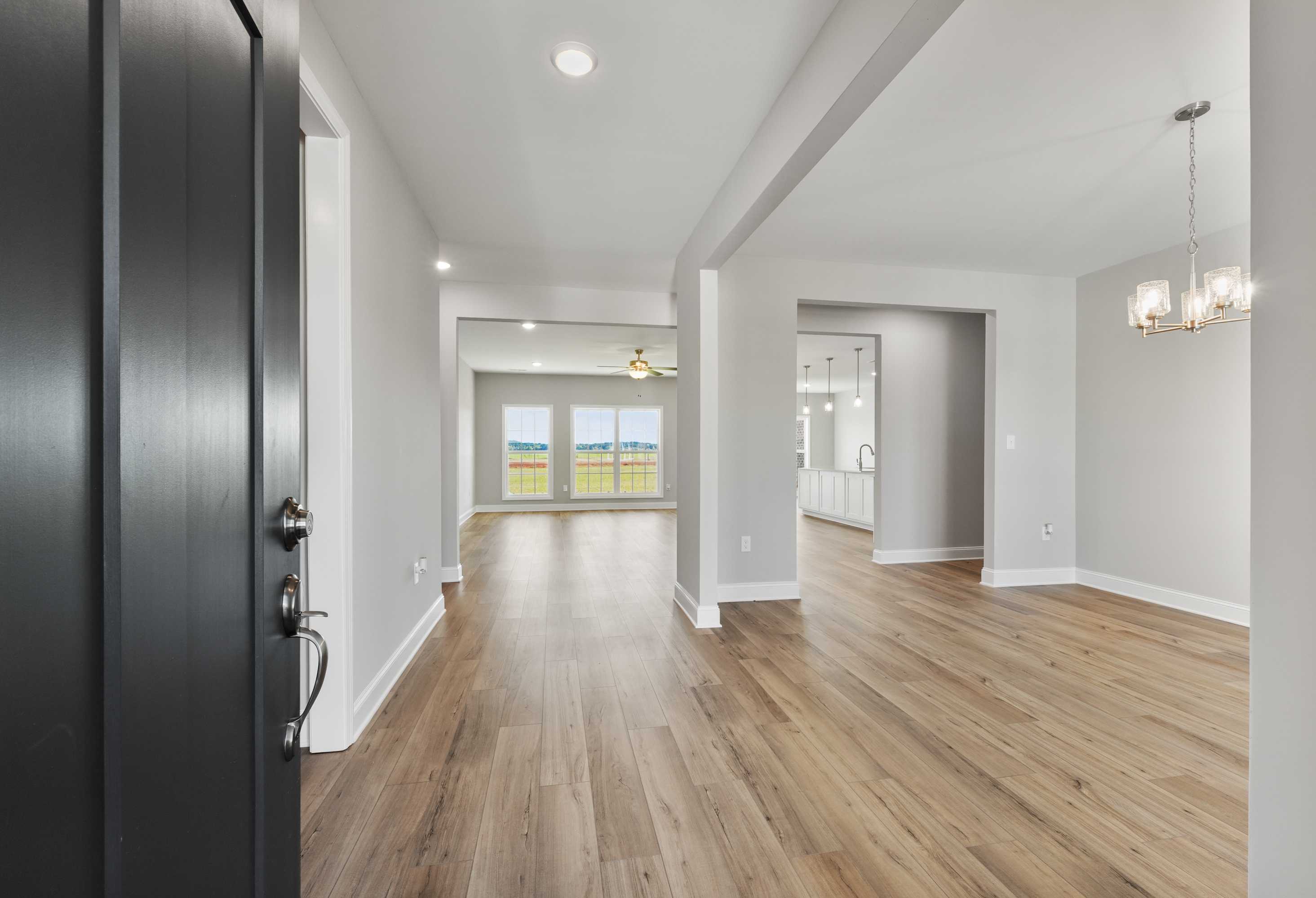 Image 5 of Davidson Homes' The Valencia Floor Plan