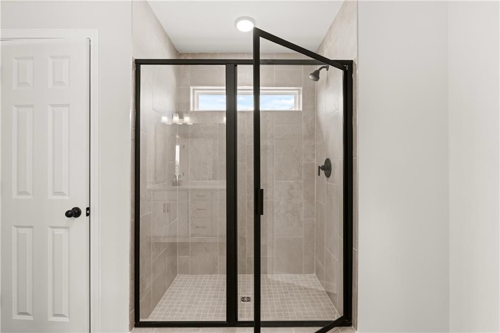 Image 13 of Davidson Homes' New Home at 6425 Pinin Place