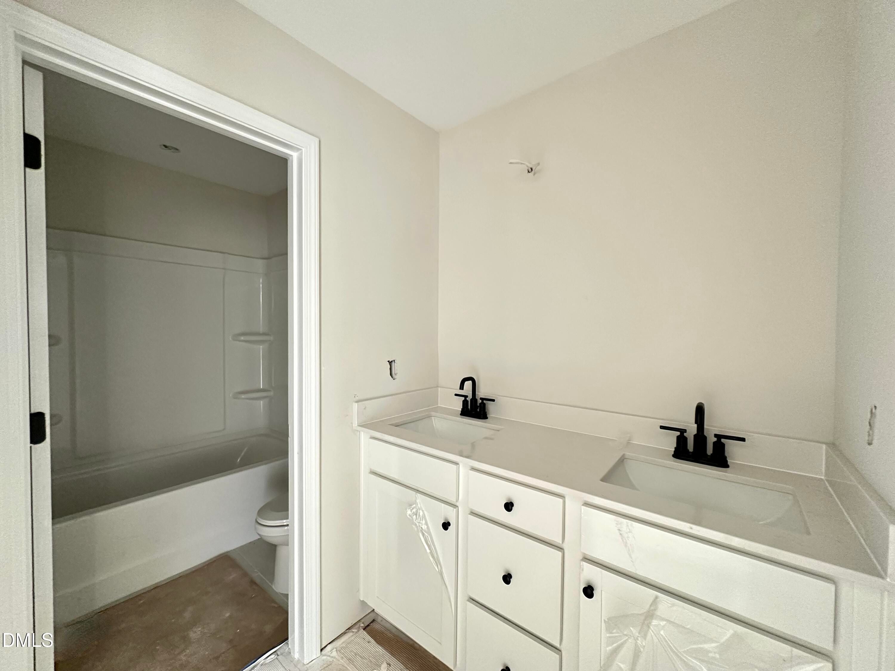 Image 18 of Davidson Homes' New Home at 608 Thatch Lane