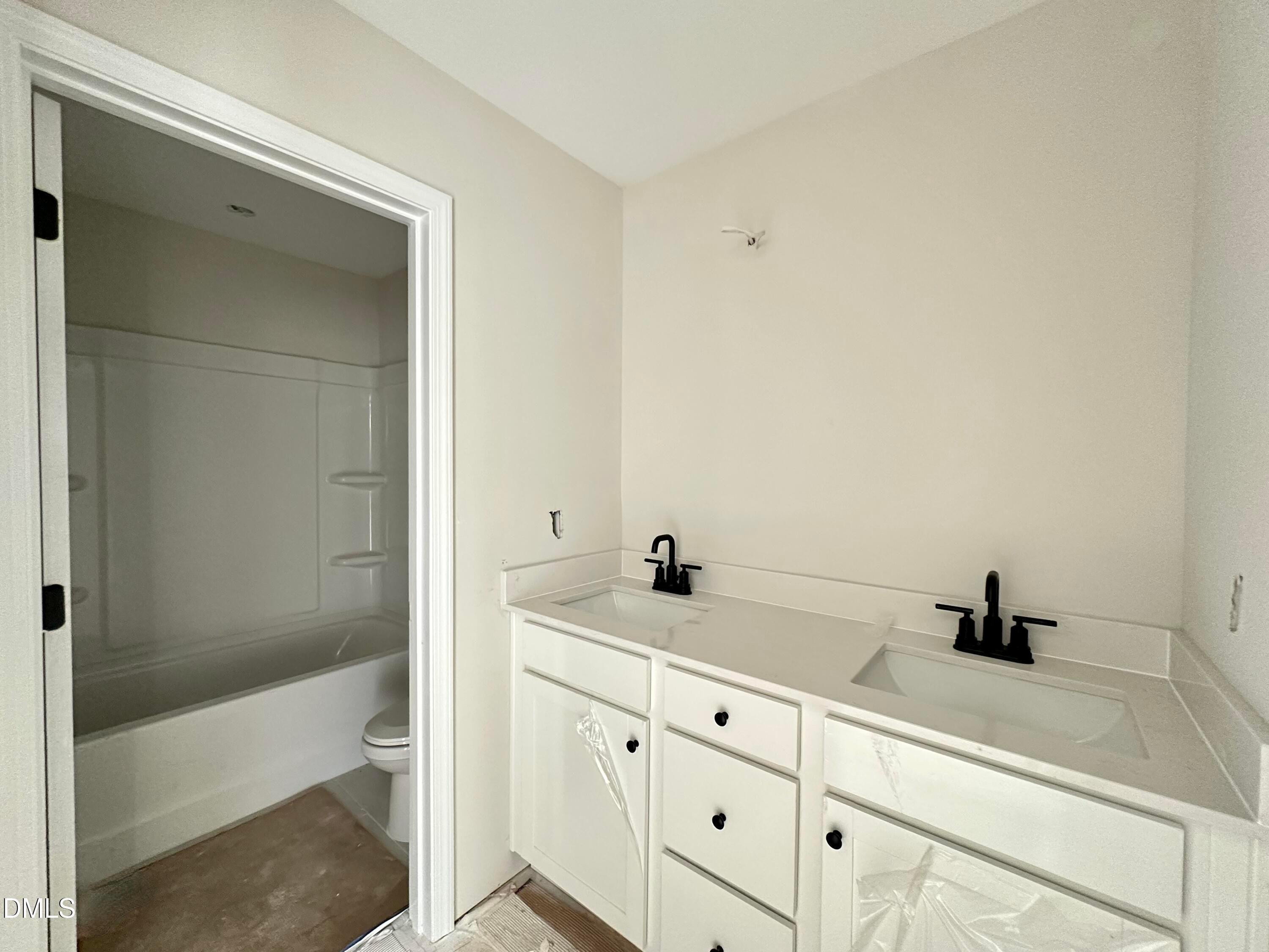 Image 18 of Davidson Homes' New Home at 608 Thatch Lane