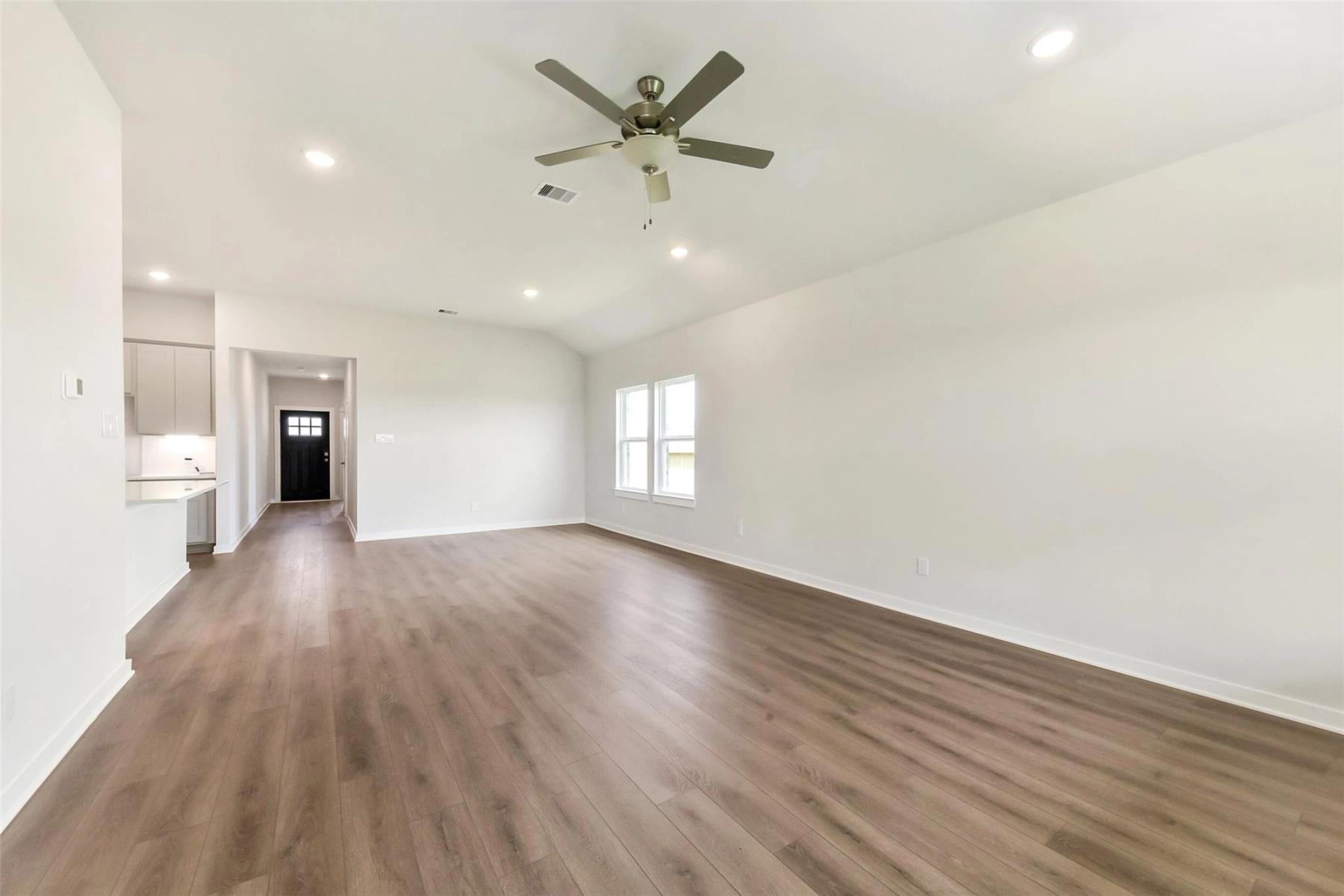 Image 4 of Davidson Homes' New Home at 66 Leon Way