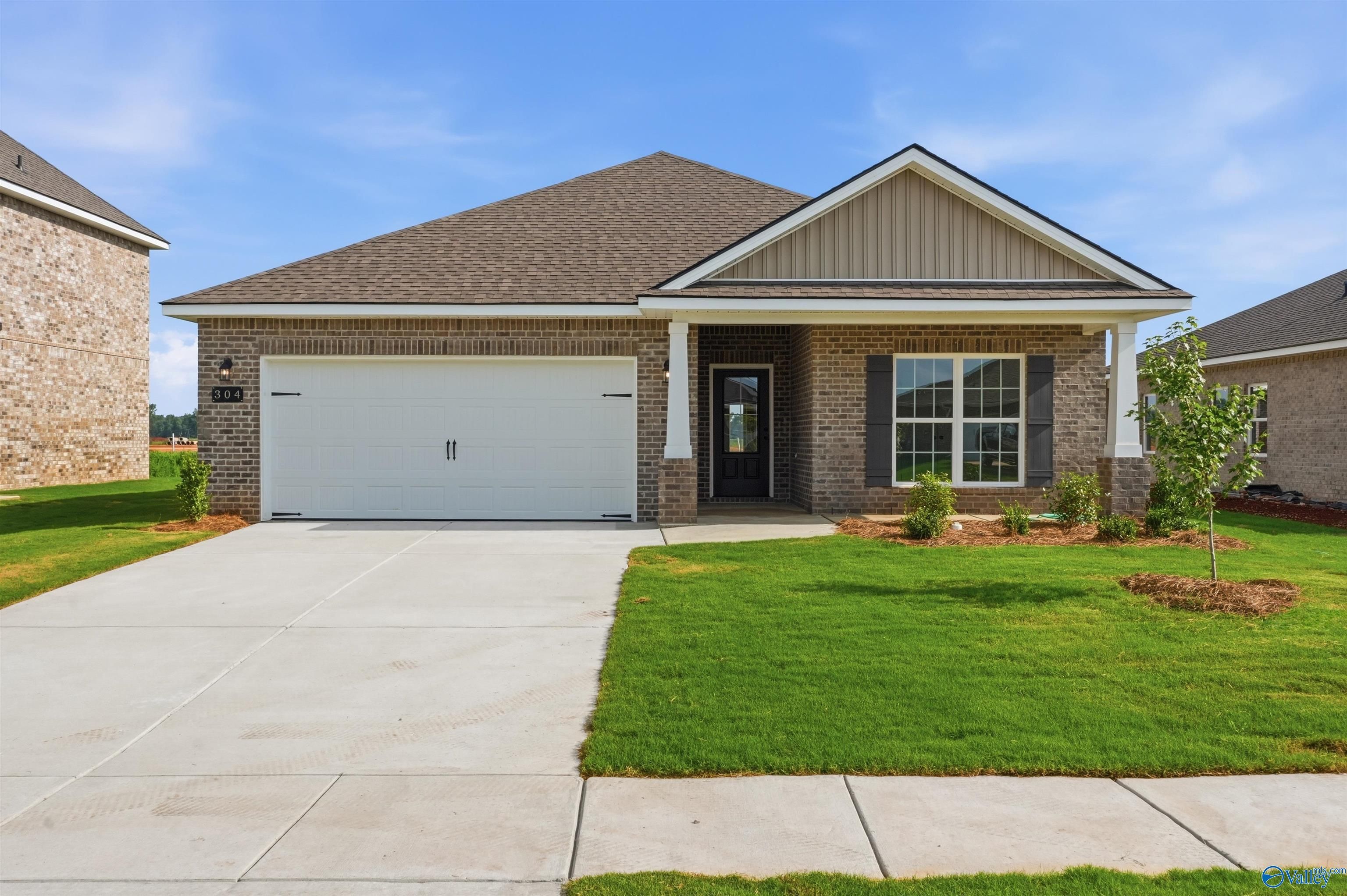Exterior view of Davidson Homes' New Home at 304 Keller Drive