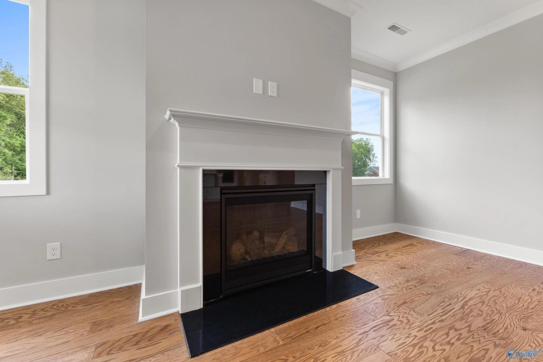 Image 14 of Davidson Homes' New Home at 215 Applewood Court