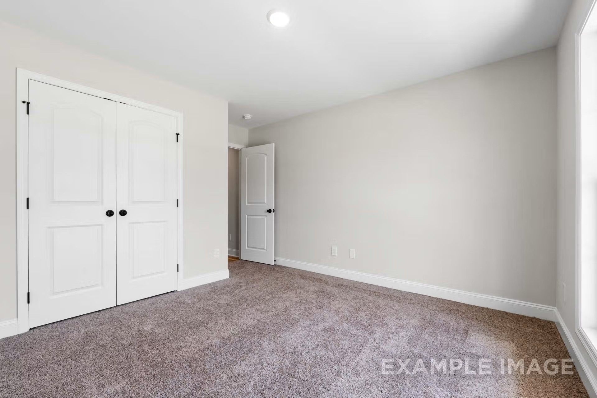 Image 8 of Davidson Homes' New Home at 6307 DeLaCroix Drive