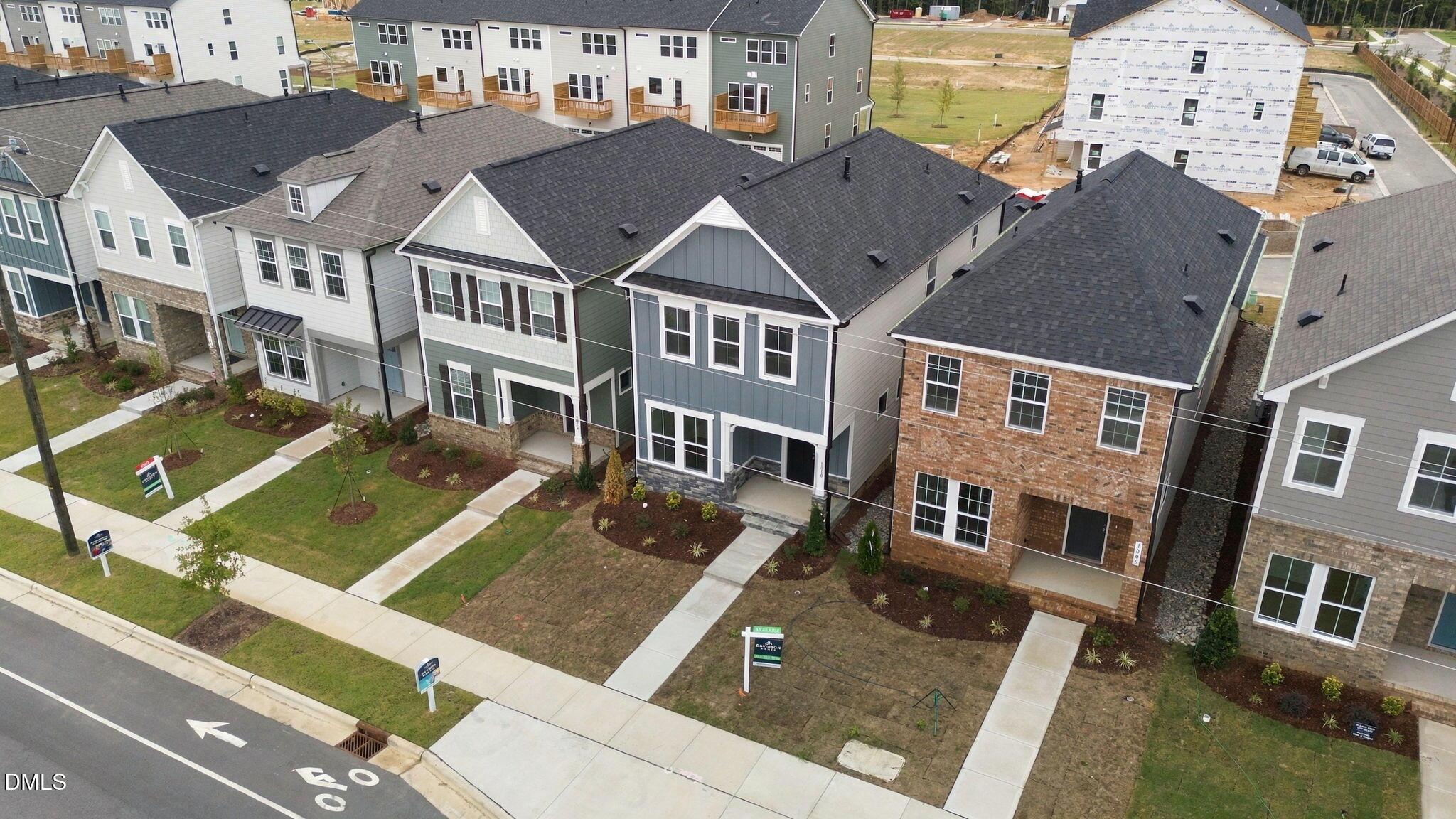 Image 5 of Davidson Homes' New Home at 1010 Old Knight Road