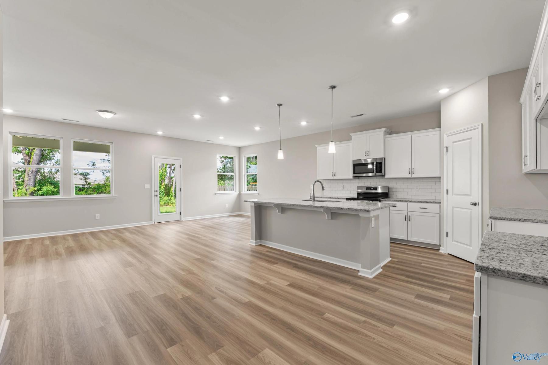 Image 5 of Davidson Homes' New Home at 117 Evergreen Mill Ln