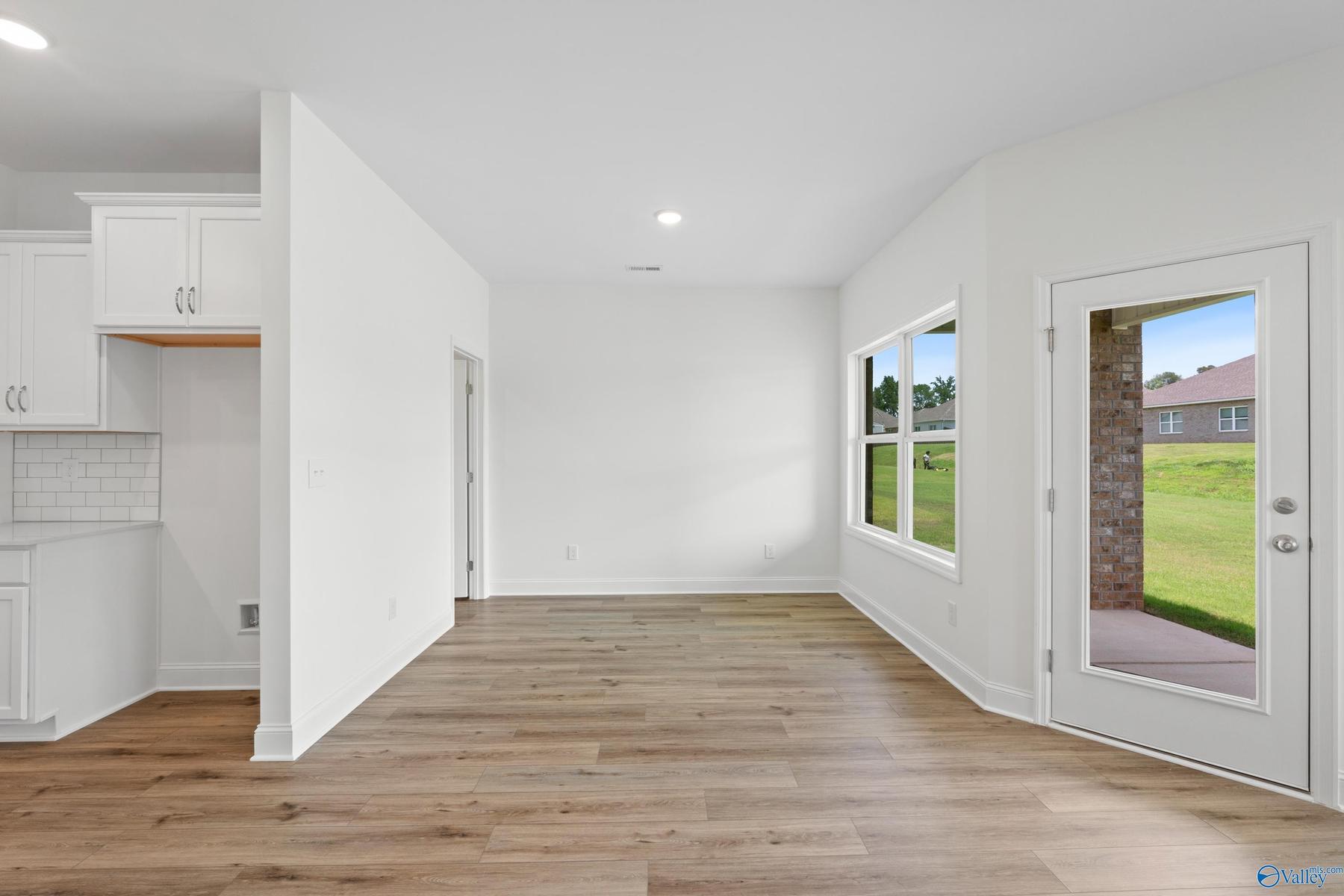 Image 11 of Davidson Homes' New Home at 167 River Pointe Drive